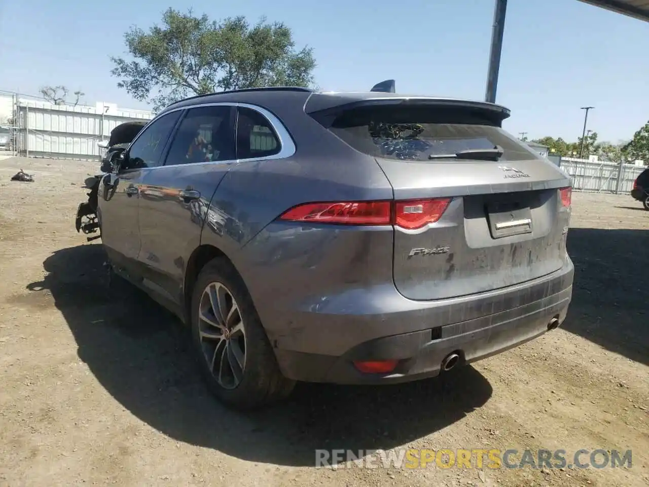 3 Photograph of a damaged car SADCJ2FX4KA360335 JAGUAR F-PACE 2019