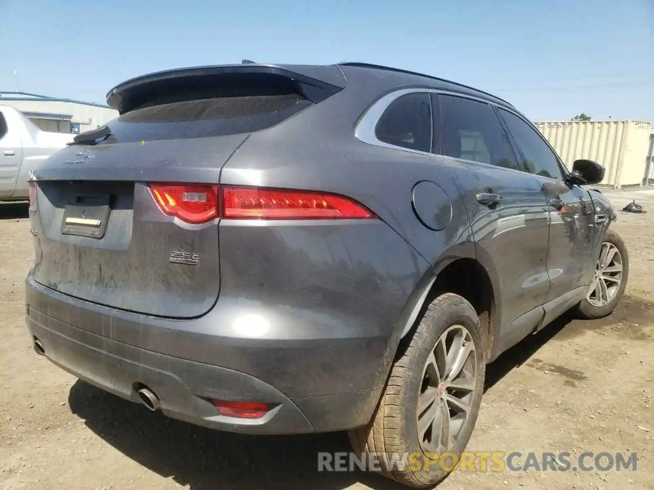 4 Photograph of a damaged car SADCJ2FX4KA360335 JAGUAR F-PACE 2019