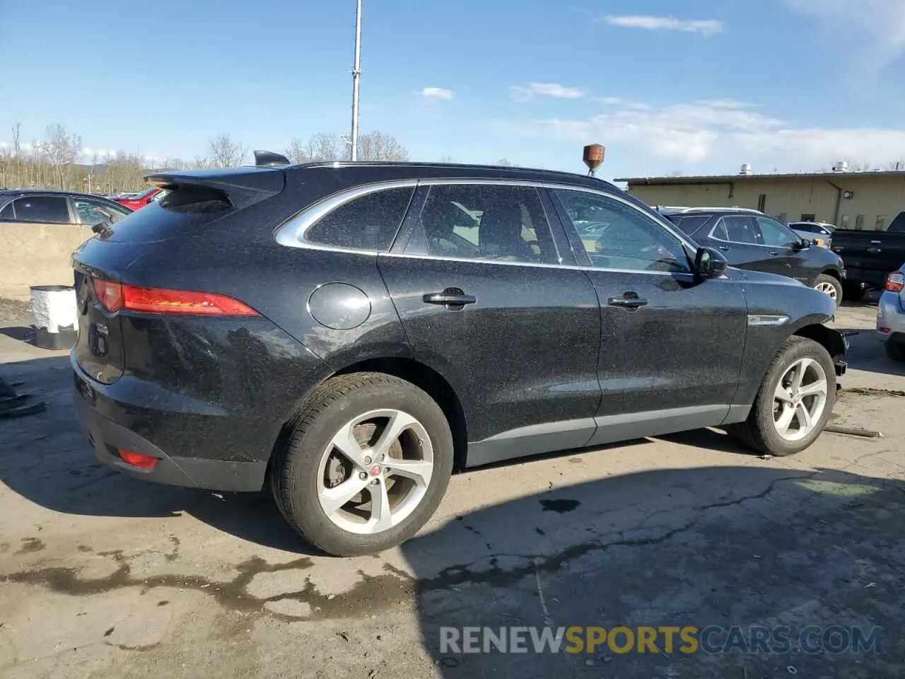 3 Photograph of a damaged car SADCJ2FX4KA361999 JAGUAR F-PACE 2019