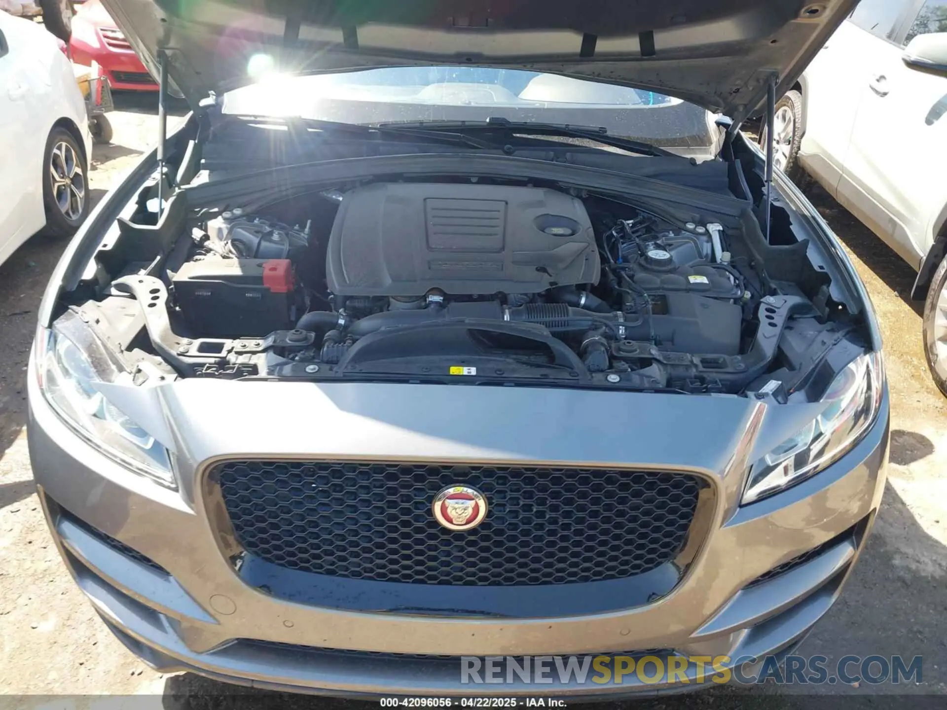 10 Photograph of a damaged car SADCJ2FX4KA395439 JAGUAR F-PACE 2019
