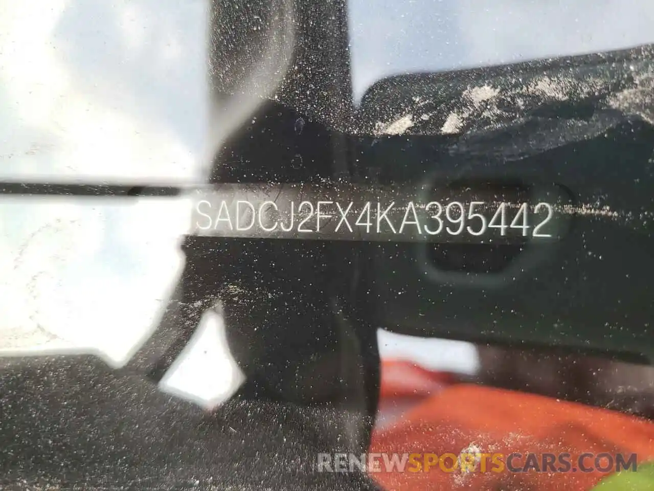 10 Photograph of a damaged car SADCJ2FX4KA395442 JAGUAR F-PACE 2019