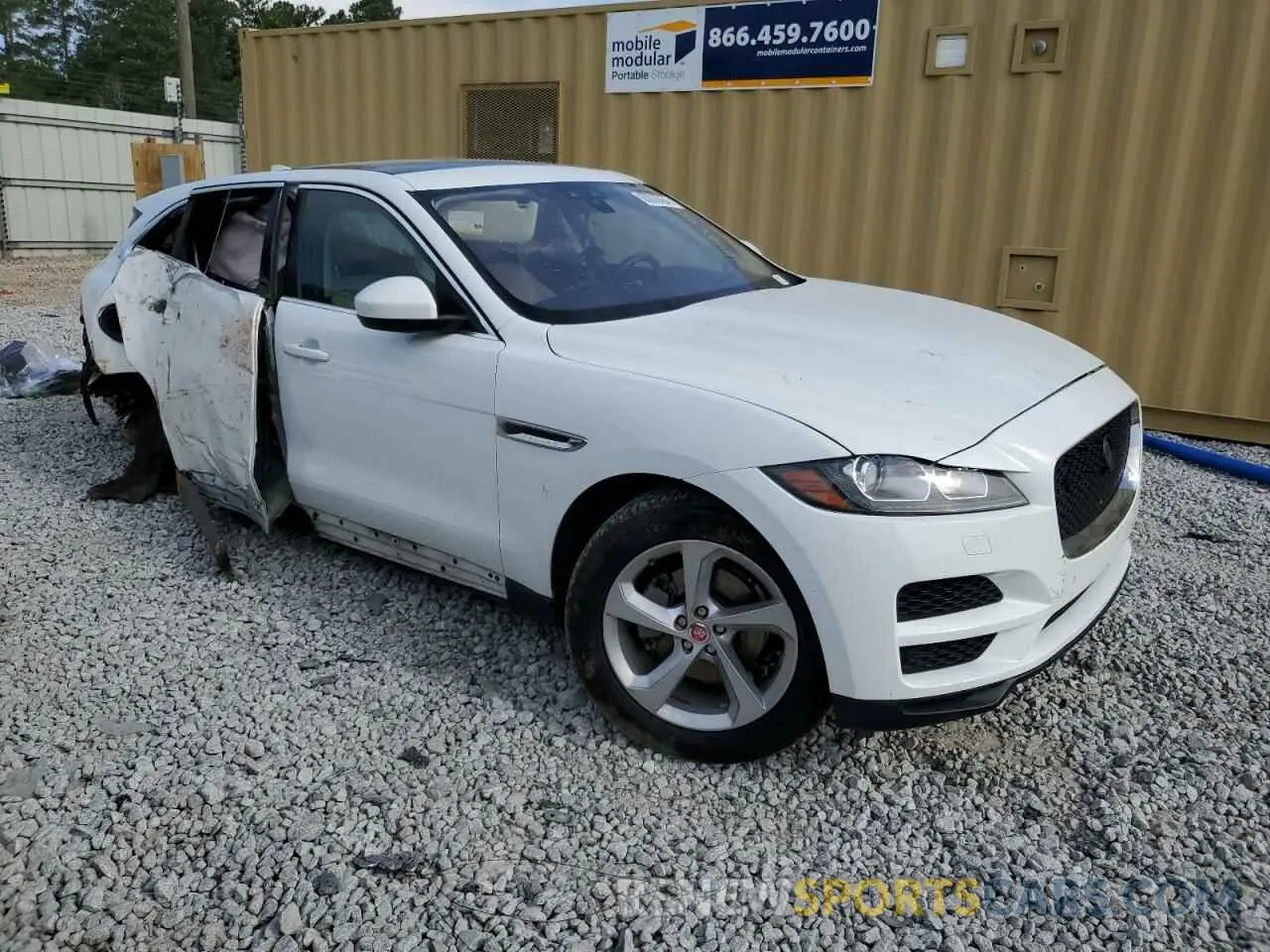 4 Photograph of a damaged car SADCJ2FX4KA608163 JAGUAR F-PACE 2019