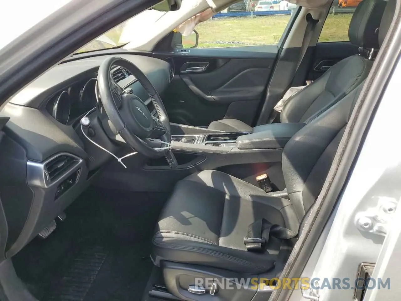 7 Photograph of a damaged car SADCJ2FX5KA355404 JAGUAR F-PACE 2019