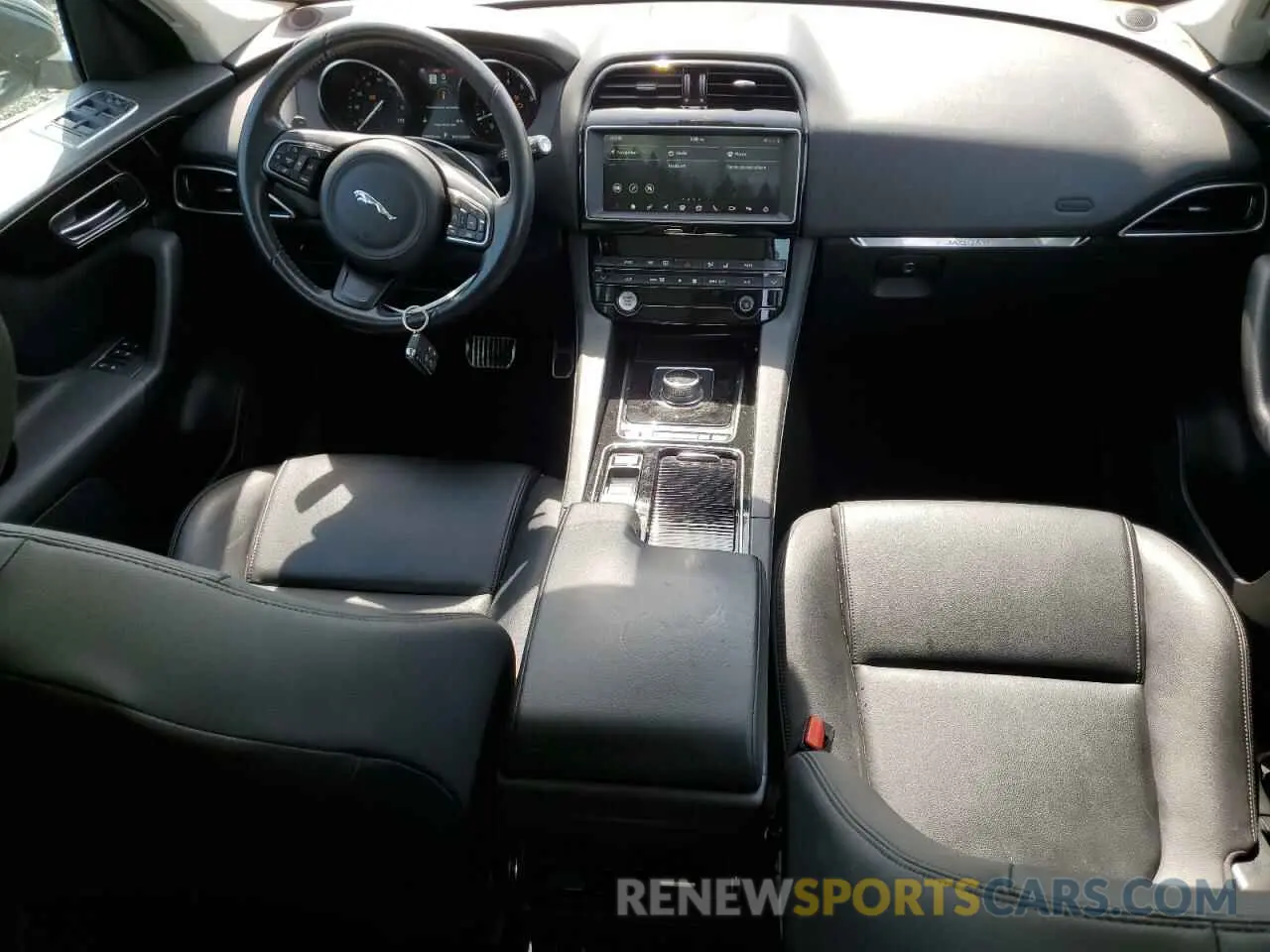 8 Photograph of a damaged car SADCJ2FX5KA355404 JAGUAR F-PACE 2019