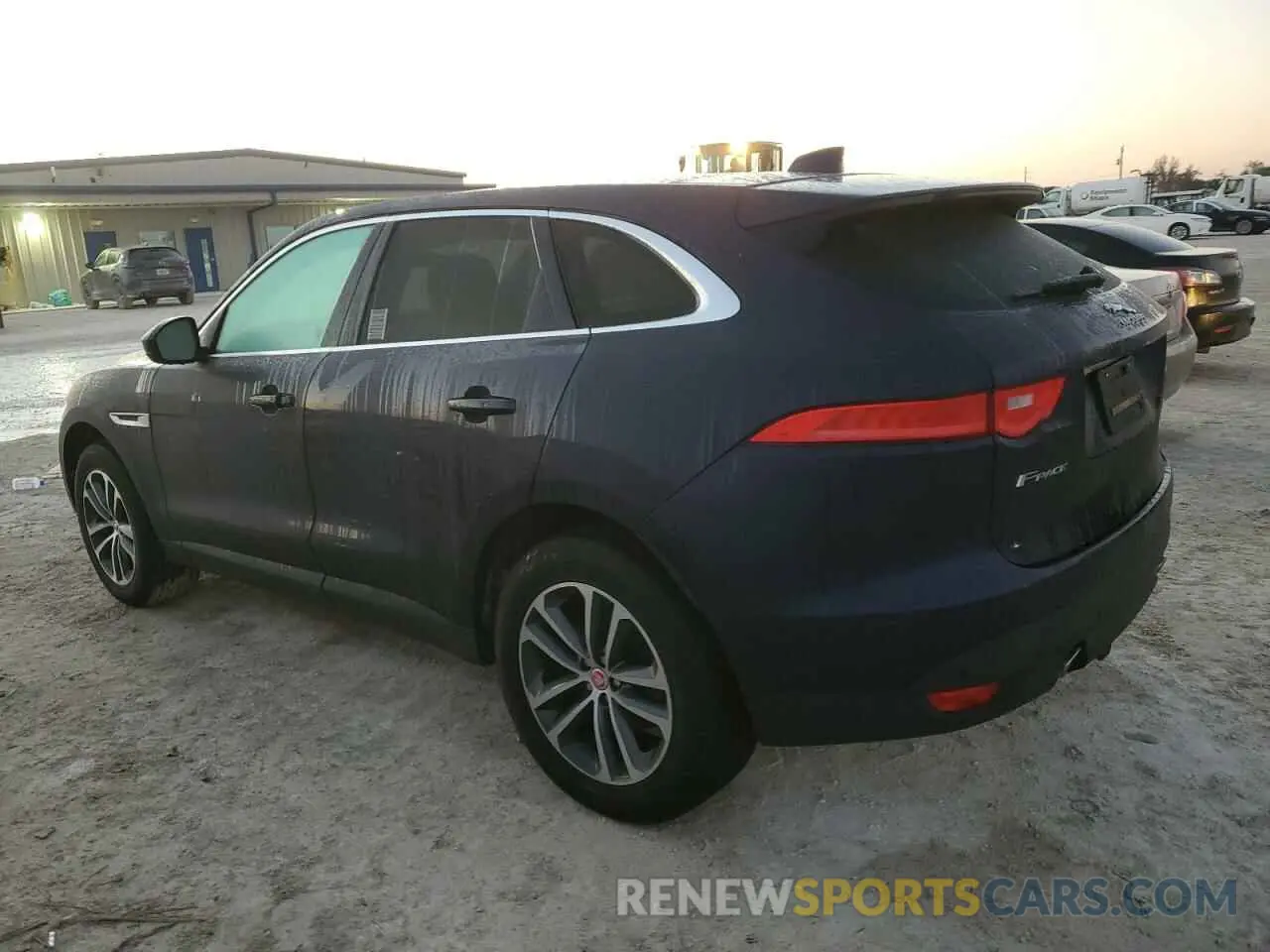 2 Photograph of a damaged car SADCJ2FX7KA396505 JAGUAR F-PACE 2019