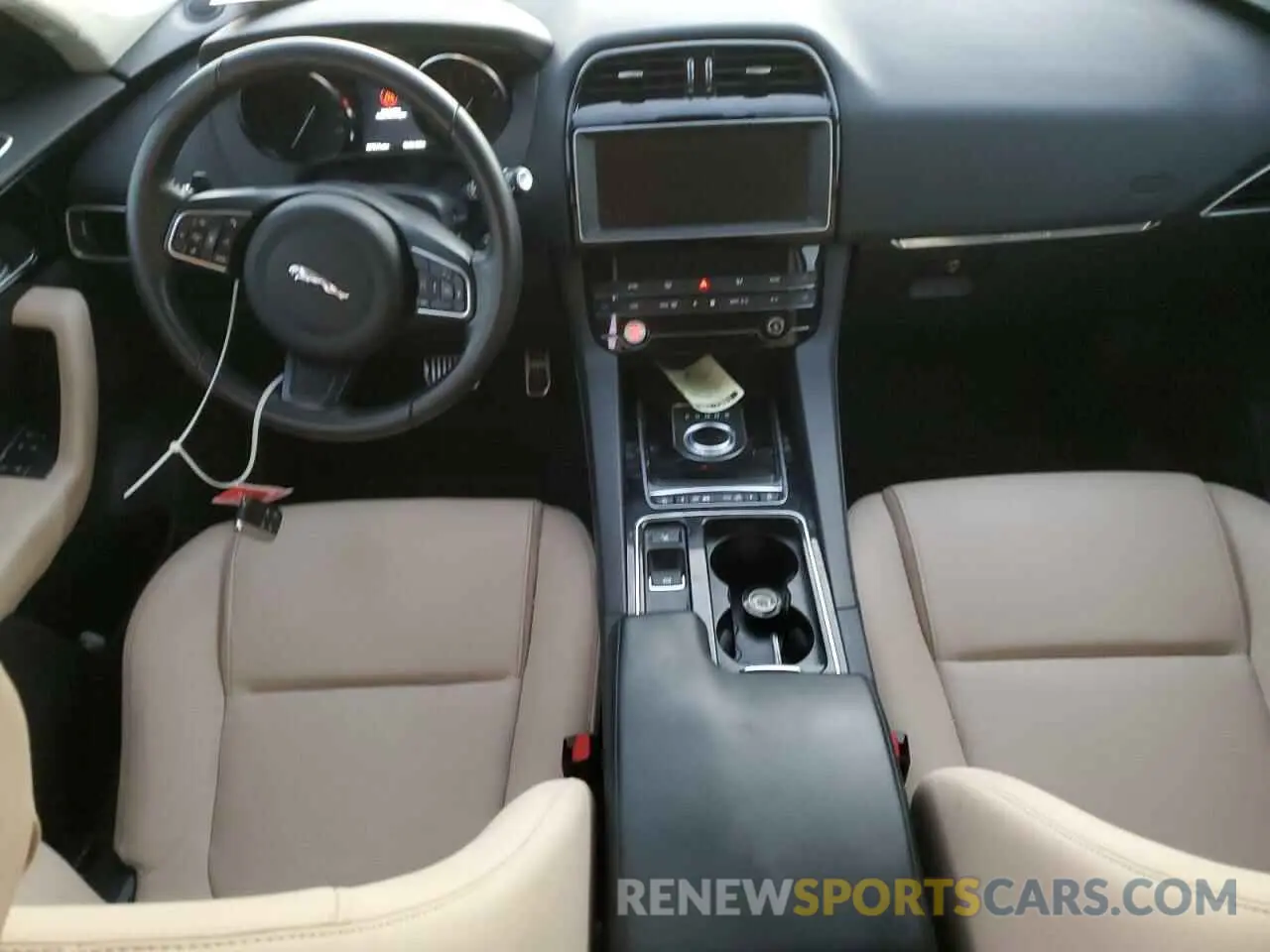 8 Photograph of a damaged car SADCJ2FX7KA396505 JAGUAR F-PACE 2019
