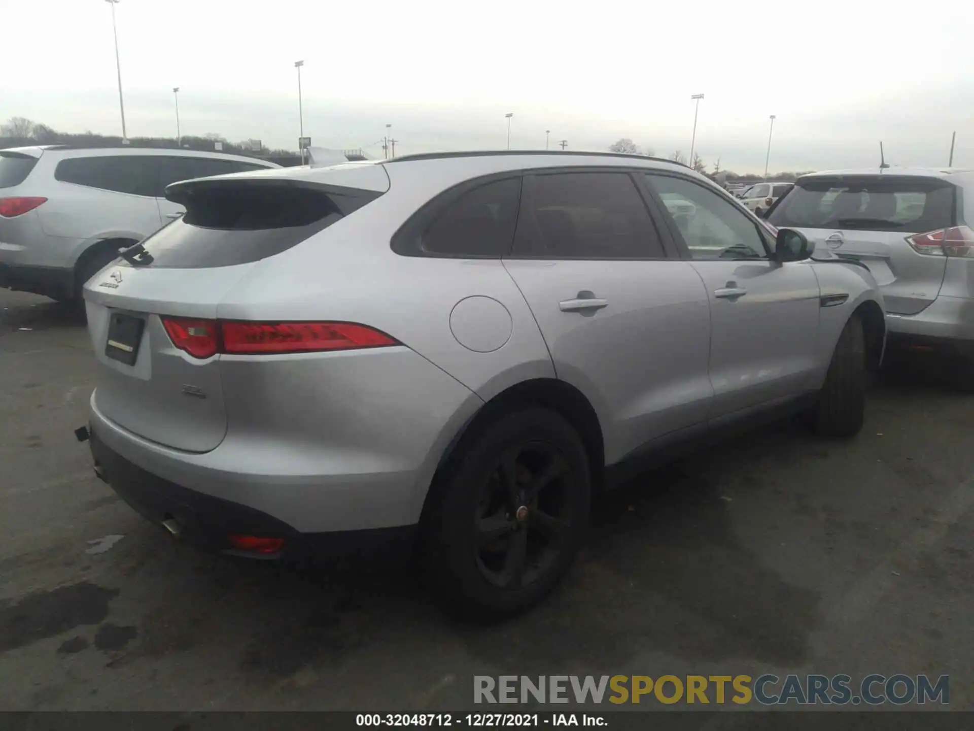 4 Photograph of a damaged car SADCJ2FX7KA601207 JAGUAR F-PACE 2019