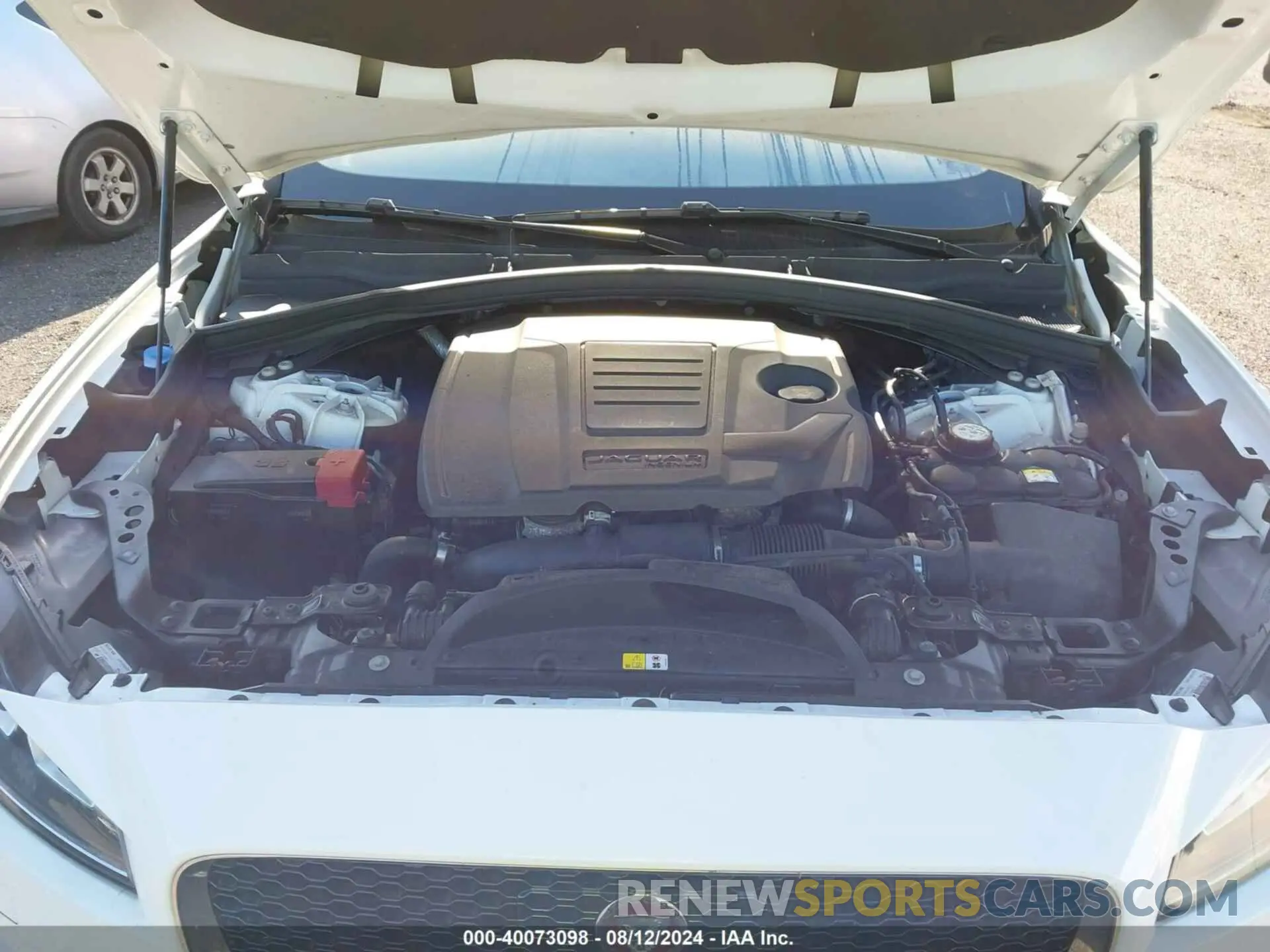 10 Photograph of a damaged car SADCJ2FX7KA601580 JAGUAR F-PACE 2019