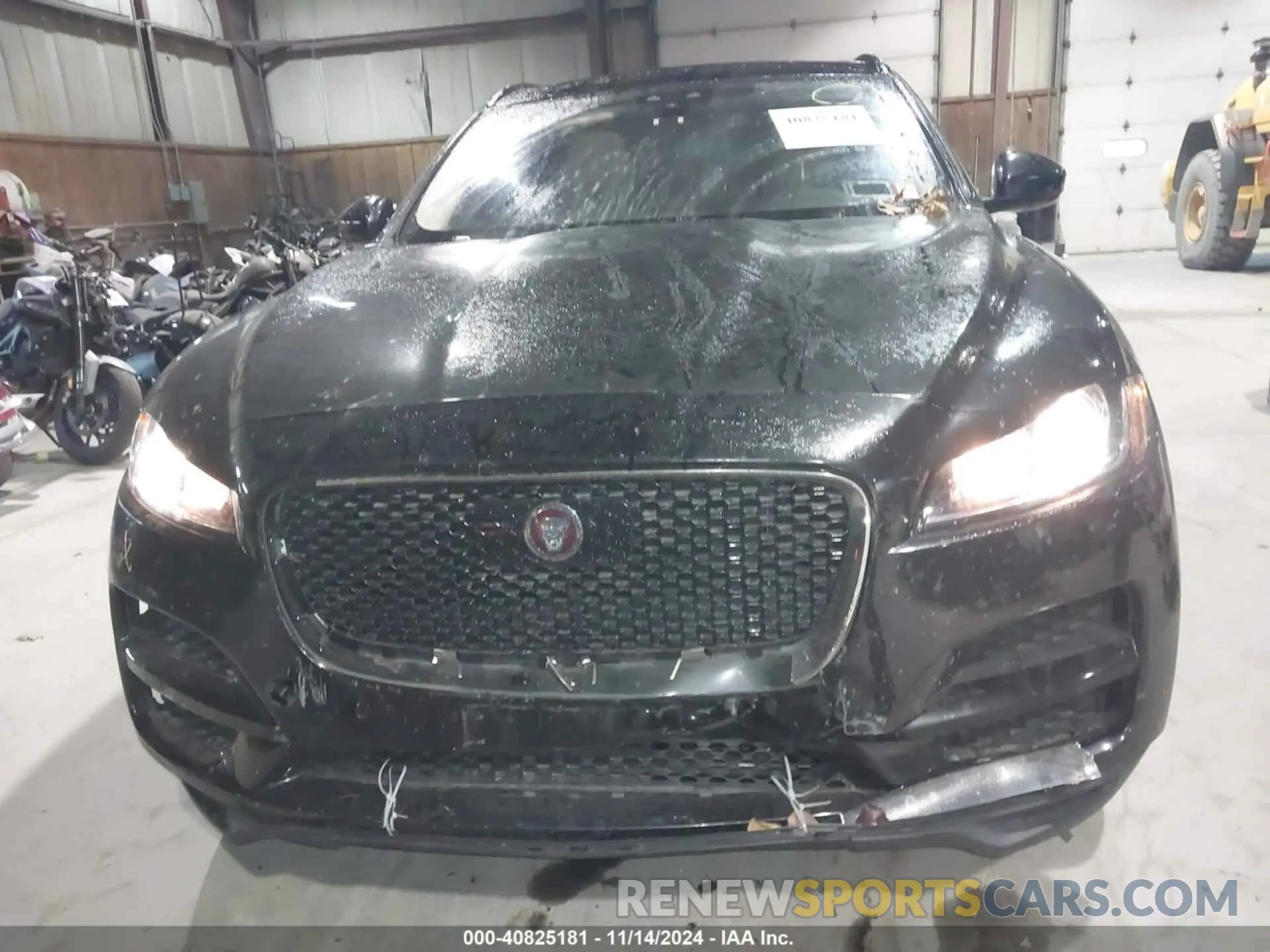 12 Photograph of a damaged car SADCJ2FX8KA397341 JAGUAR F-PACE 2019