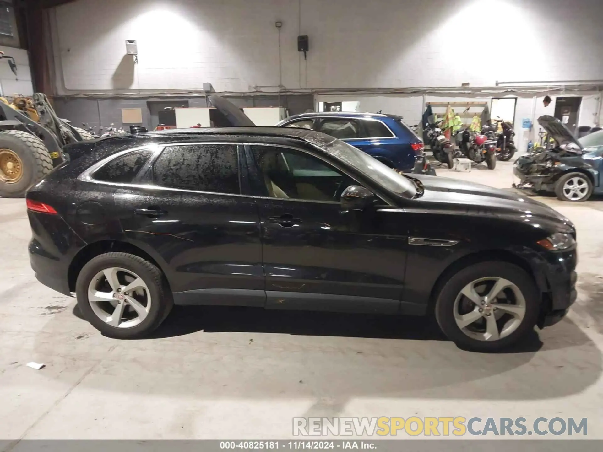 13 Photograph of a damaged car SADCJ2FX8KA397341 JAGUAR F-PACE 2019
