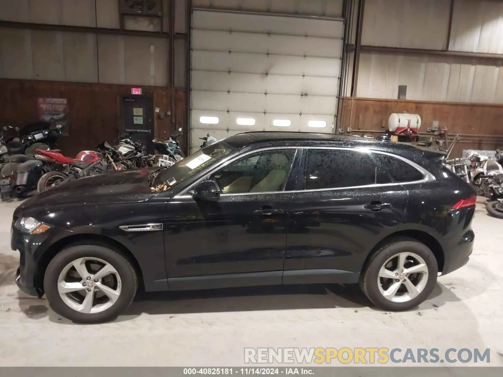 14 Photograph of a damaged car SADCJ2FX8KA397341 JAGUAR F-PACE 2019