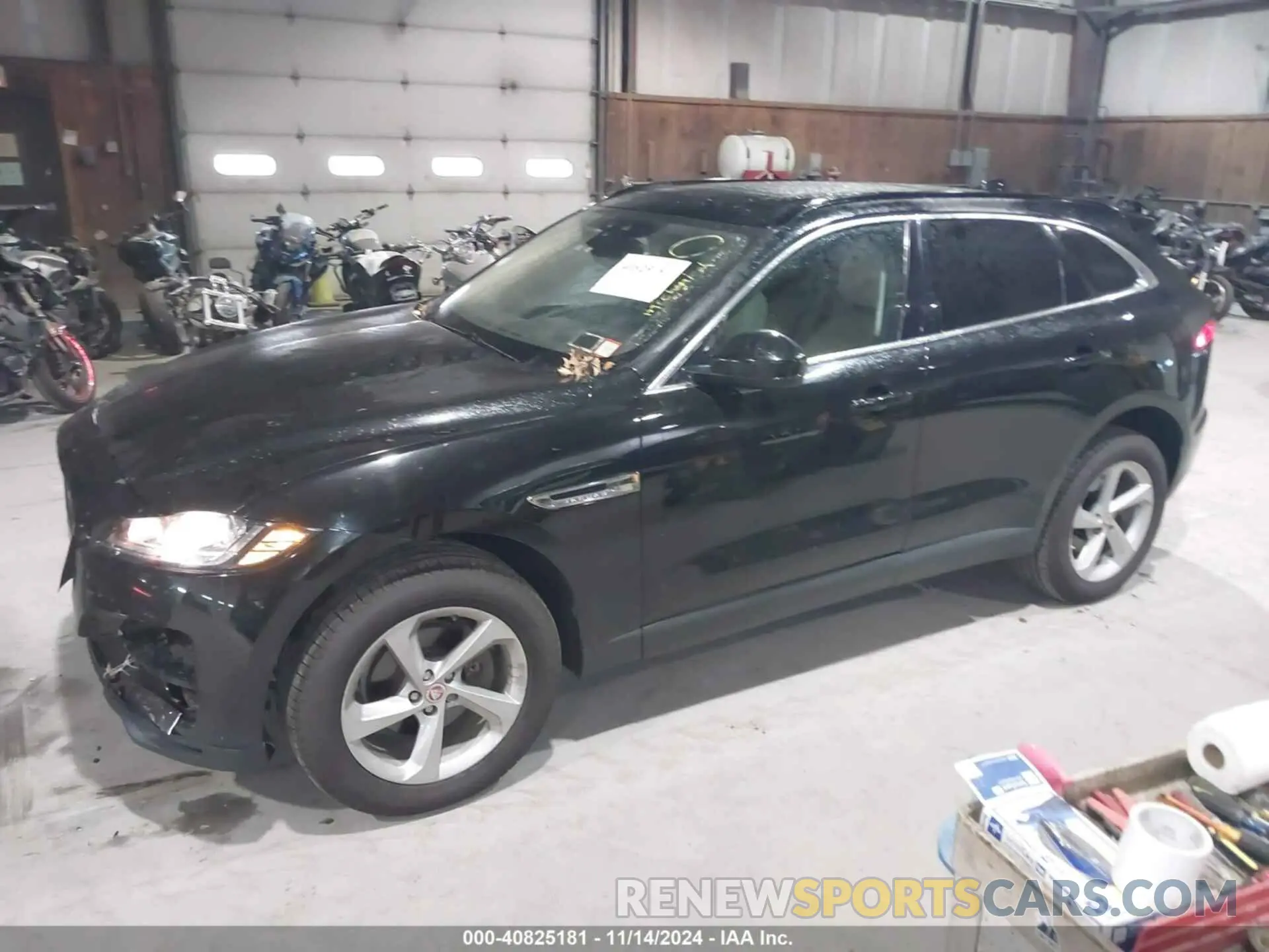 2 Photograph of a damaged car SADCJ2FX8KA397341 JAGUAR F-PACE 2019