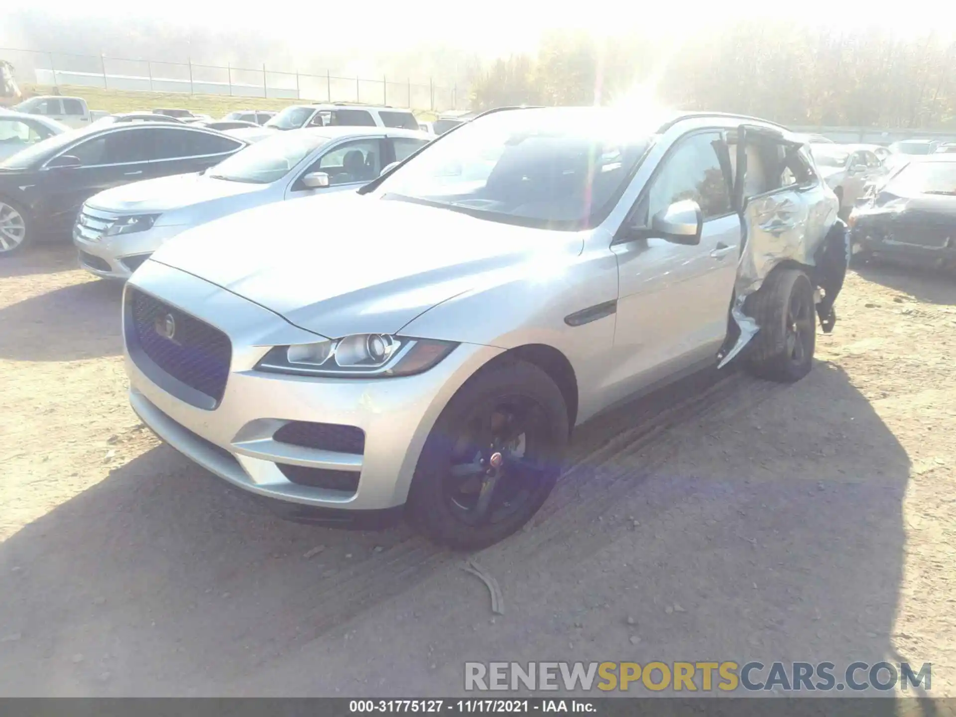 2 Photograph of a damaged car SADCJ2FX8KA609493 JAGUAR F-PACE 2019