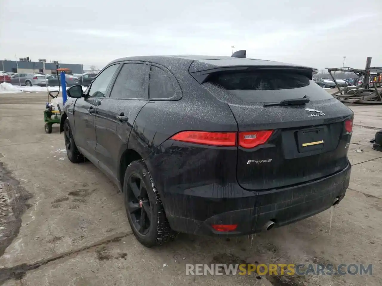 3 Photograph of a damaged car SADCJ2FXXKA365684 JAGUAR F-PACE 2019