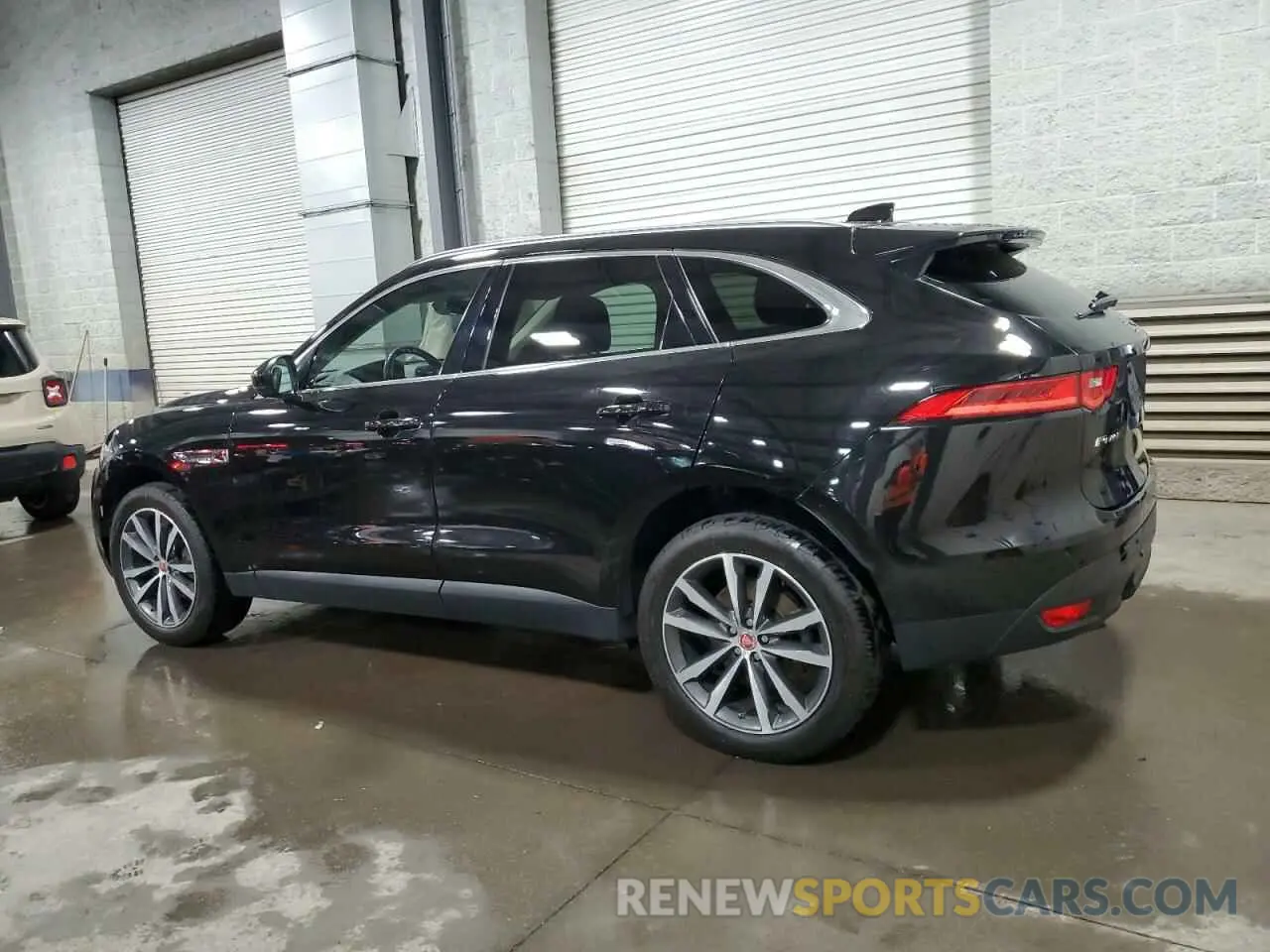 2 Photograph of a damaged car SADCK2FX0KA352021 JAGUAR F-PACE 2019