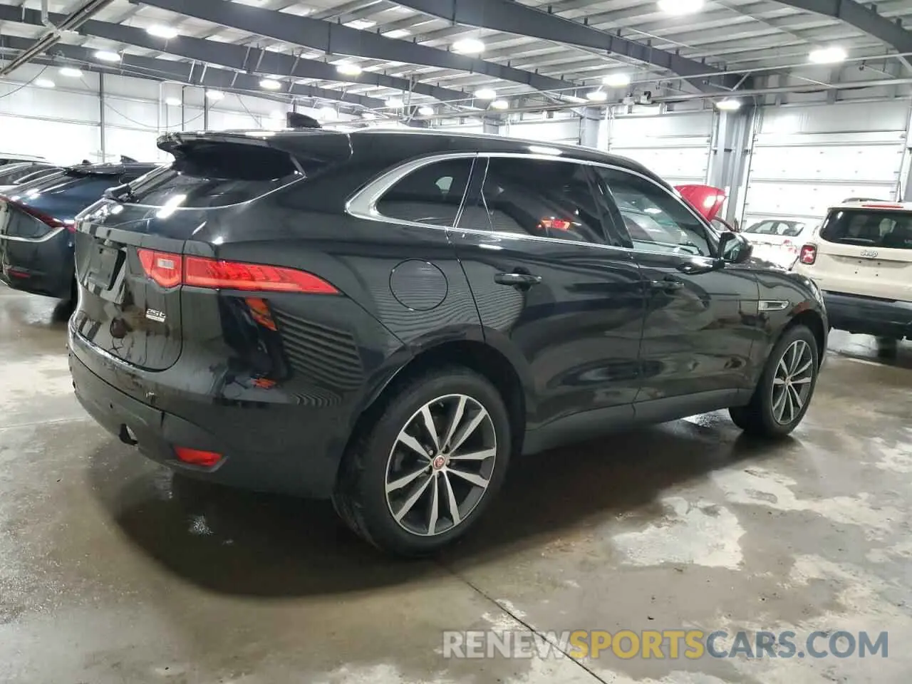 3 Photograph of a damaged car SADCK2FX0KA352021 JAGUAR F-PACE 2019