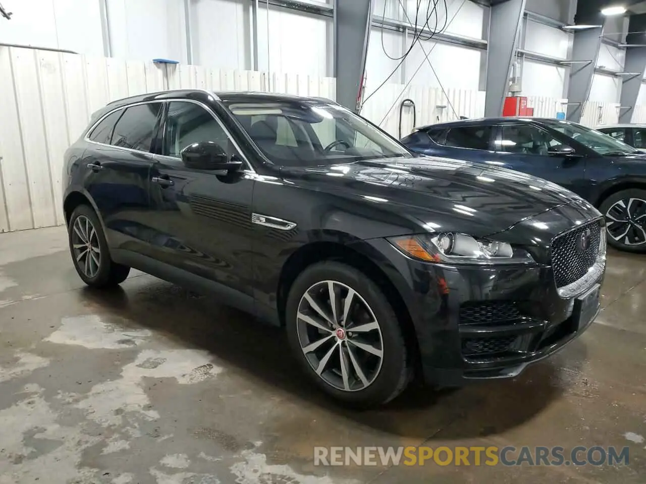 4 Photograph of a damaged car SADCK2FX0KA352021 JAGUAR F-PACE 2019