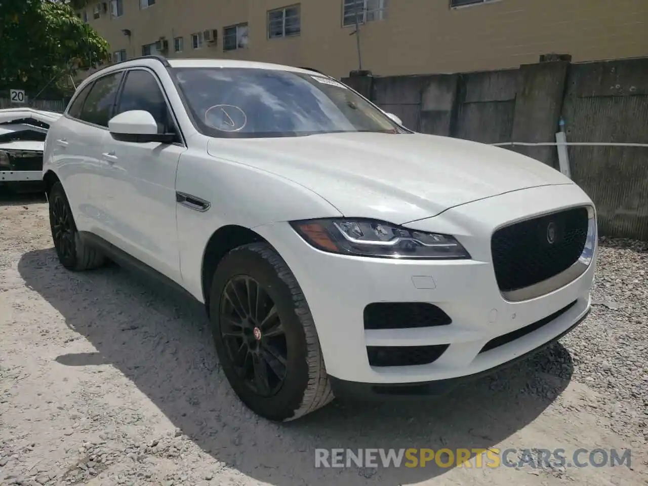 1 Photograph of a damaged car SADCK2FX0KA354223 JAGUAR F-PACE 2019