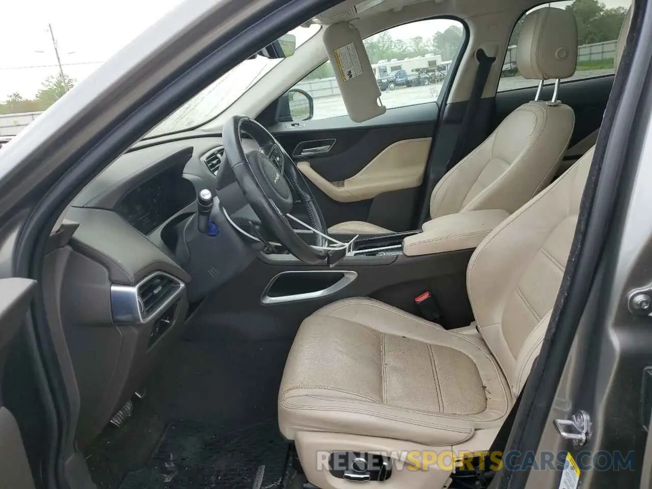 7 Photograph of a damaged car SADCK2FX0KA367828 JAGUAR F-PACE 2019