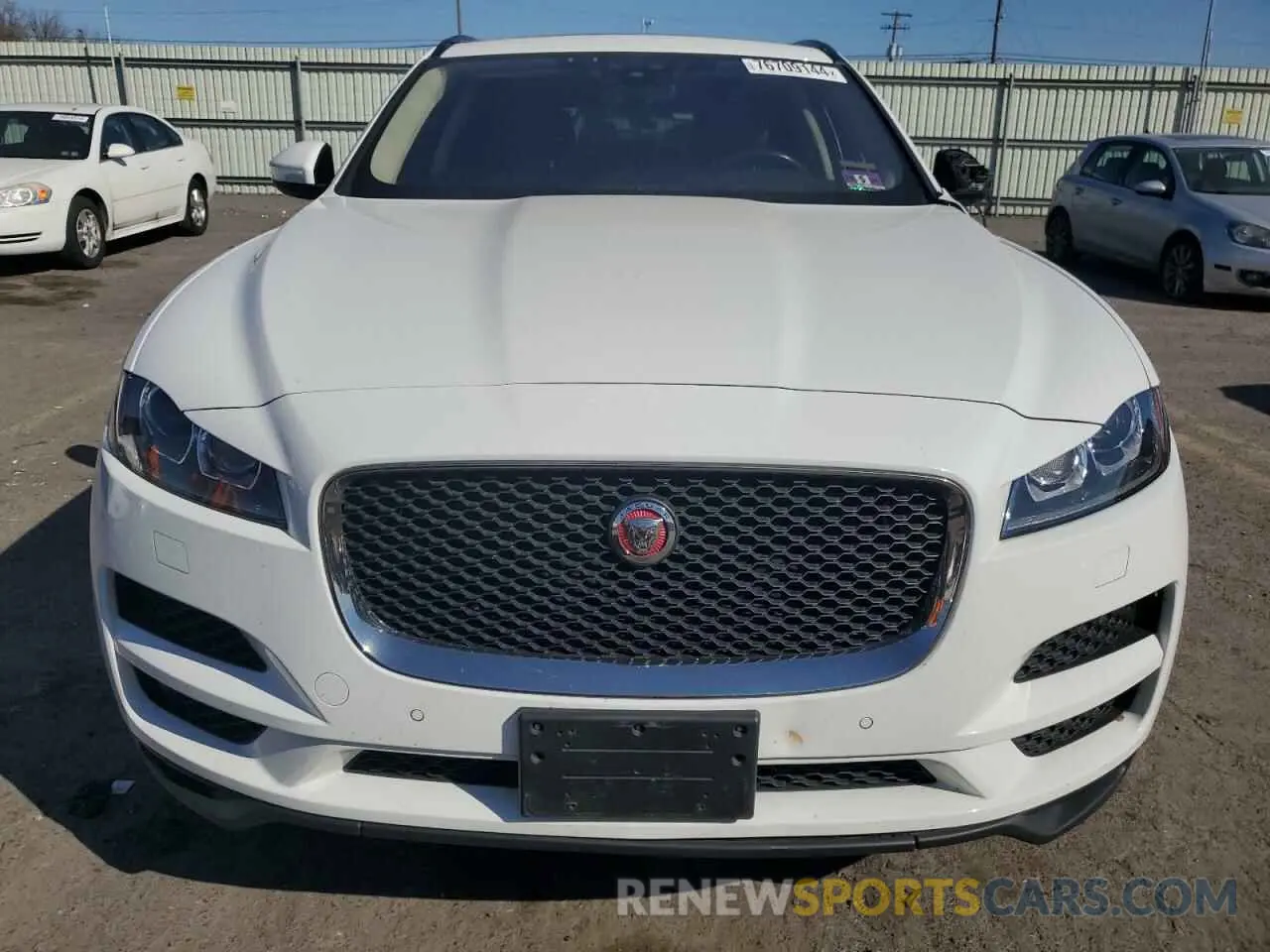 5 Photograph of a damaged car SADCK2FX3KA368472 JAGUAR F-PACE 2019
