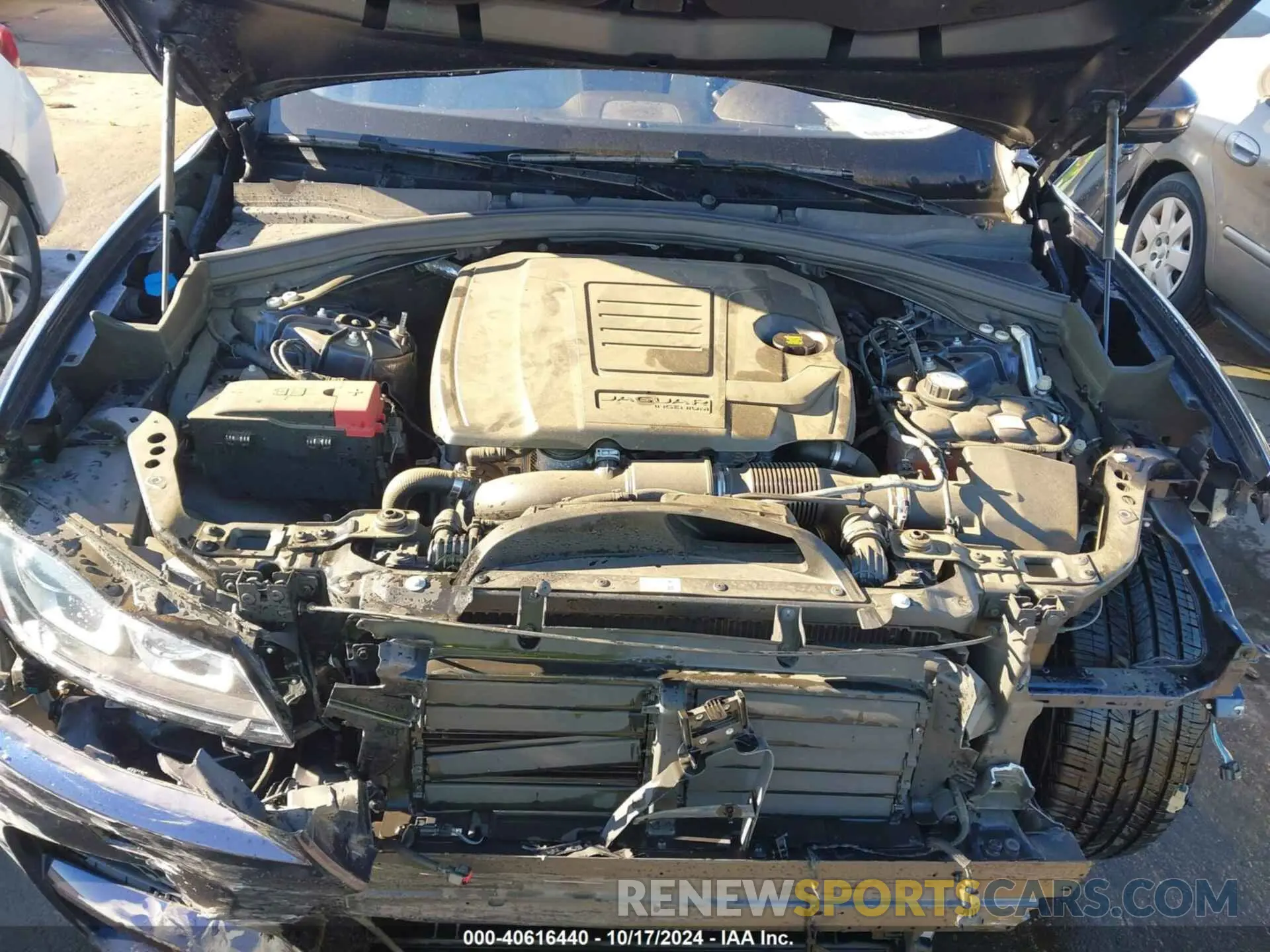 10 Photograph of a damaged car SADCK2FX4KA399410 JAGUAR F-PACE 2019