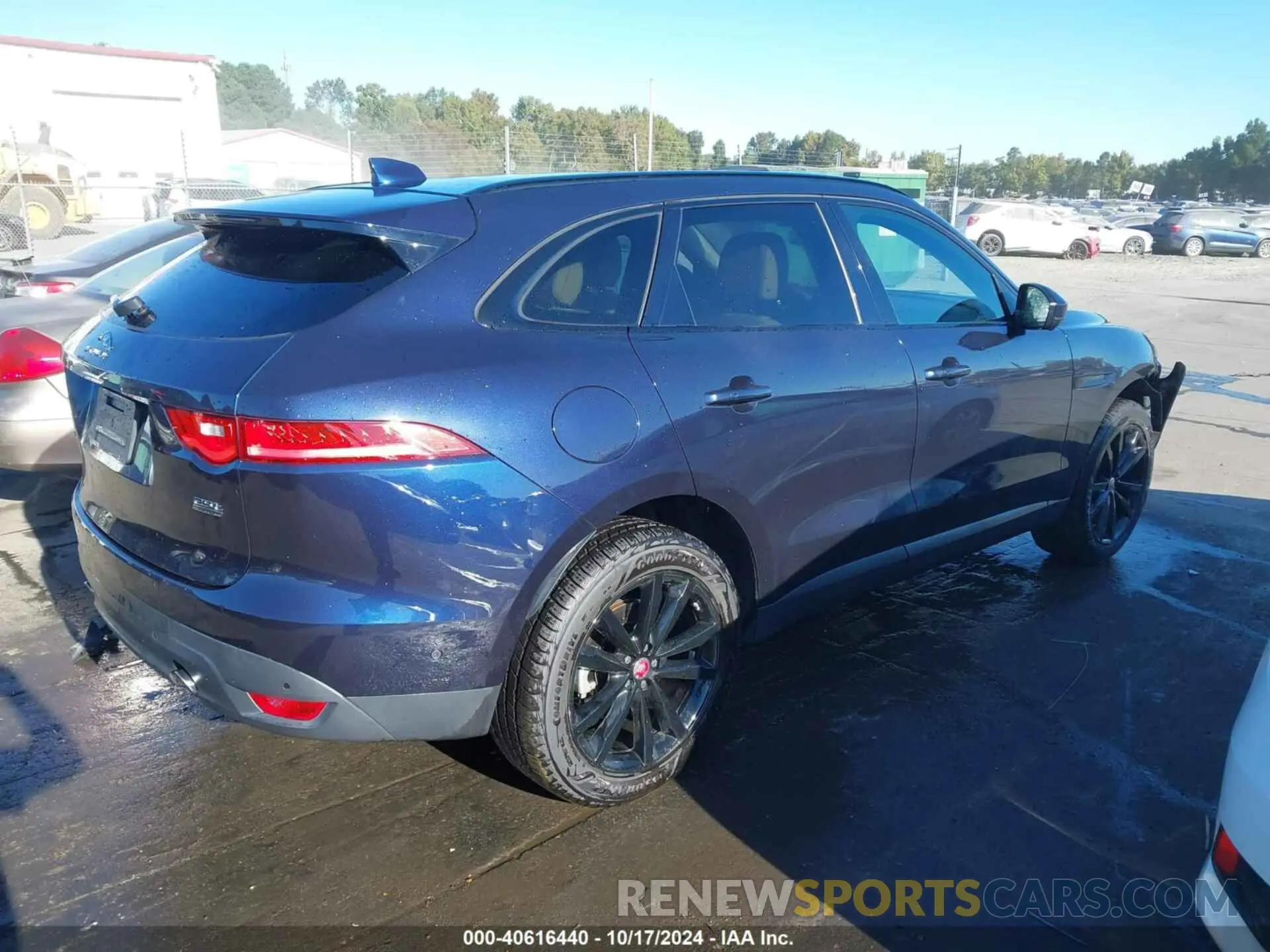 4 Photograph of a damaged car SADCK2FX4KA399410 JAGUAR F-PACE 2019