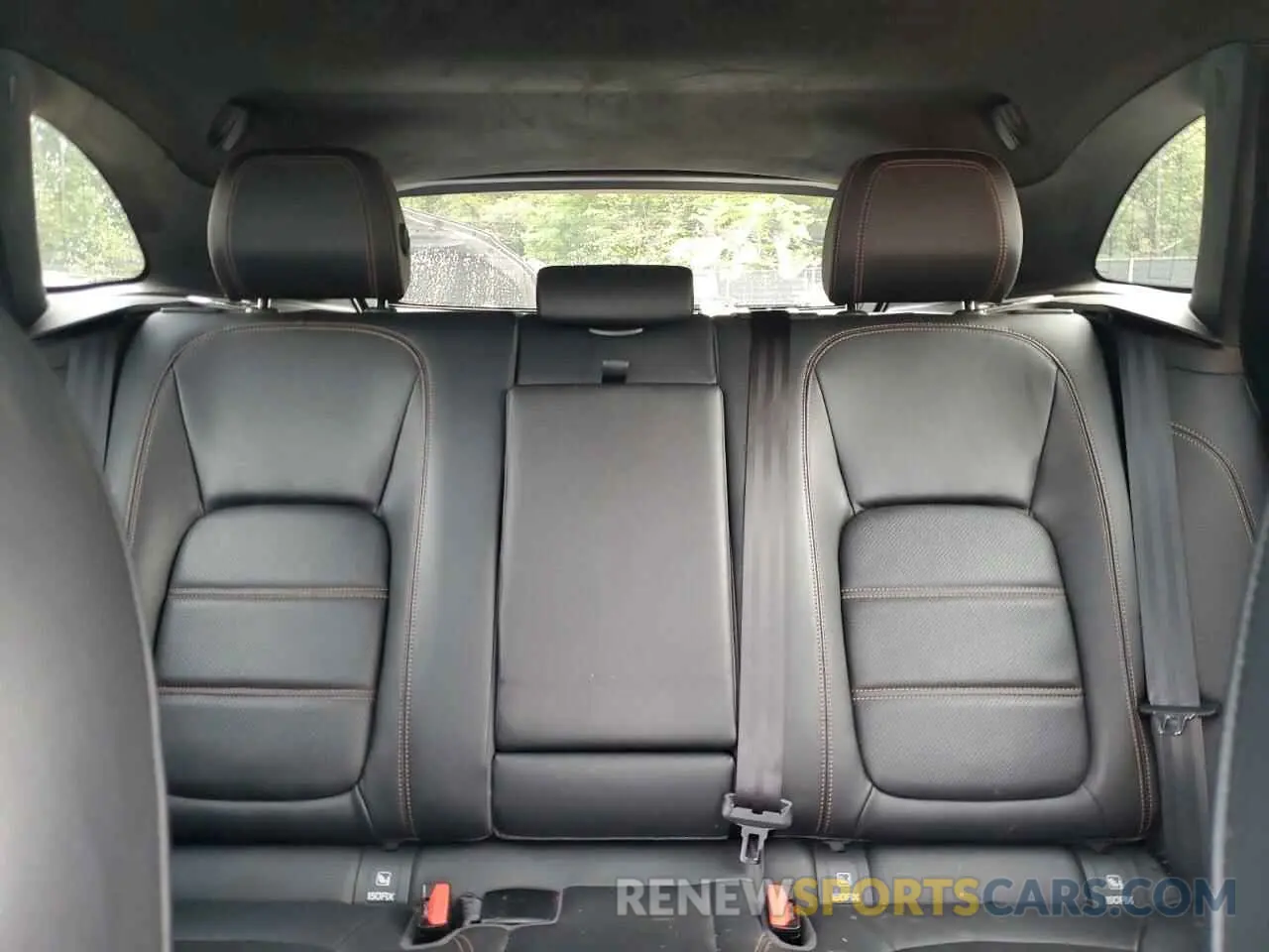 10 Photograph of a damaged car SADCK2FX6KA610879 JAGUAR F-PACE 2019