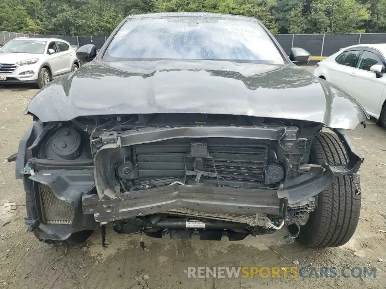 5 Photograph of a damaged car SADCK2FX6KA610879 JAGUAR F-PACE 2019