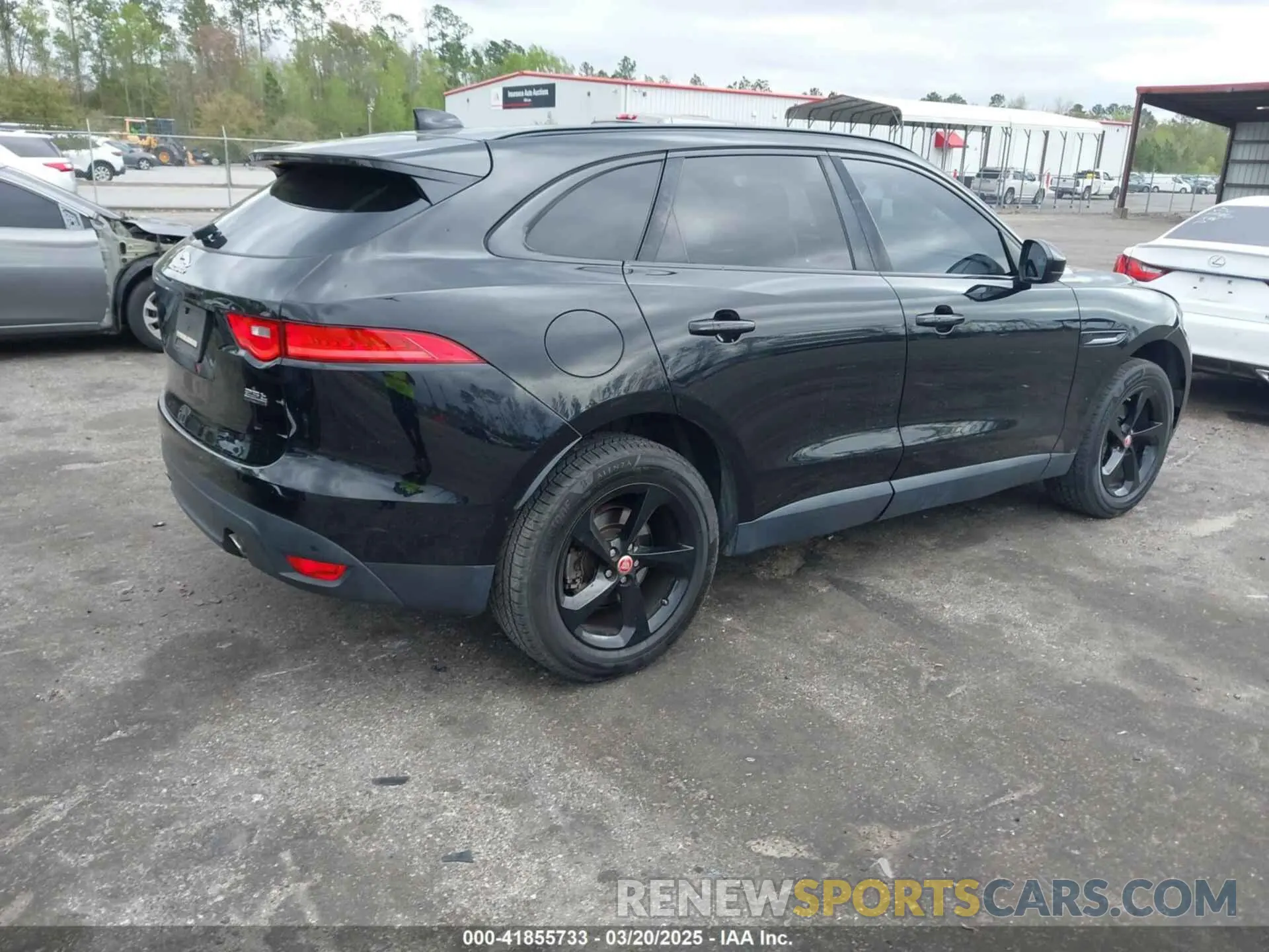 4 Photograph of a damaged car SADCK2FX7KA395593 JAGUAR F-PACE 2019