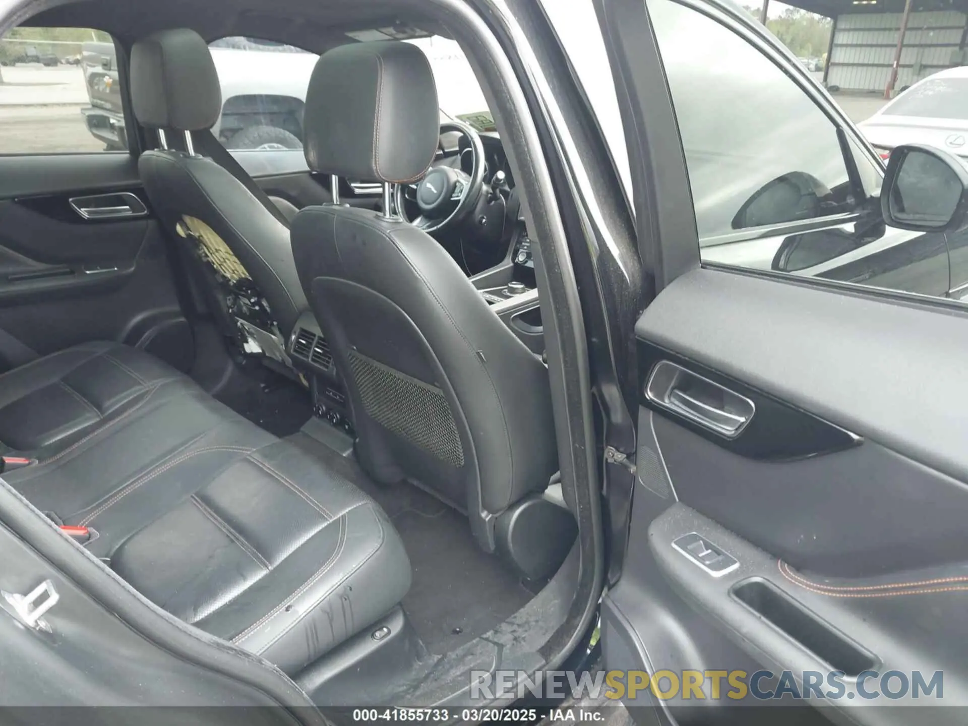8 Photograph of a damaged car SADCK2FX7KA395593 JAGUAR F-PACE 2019