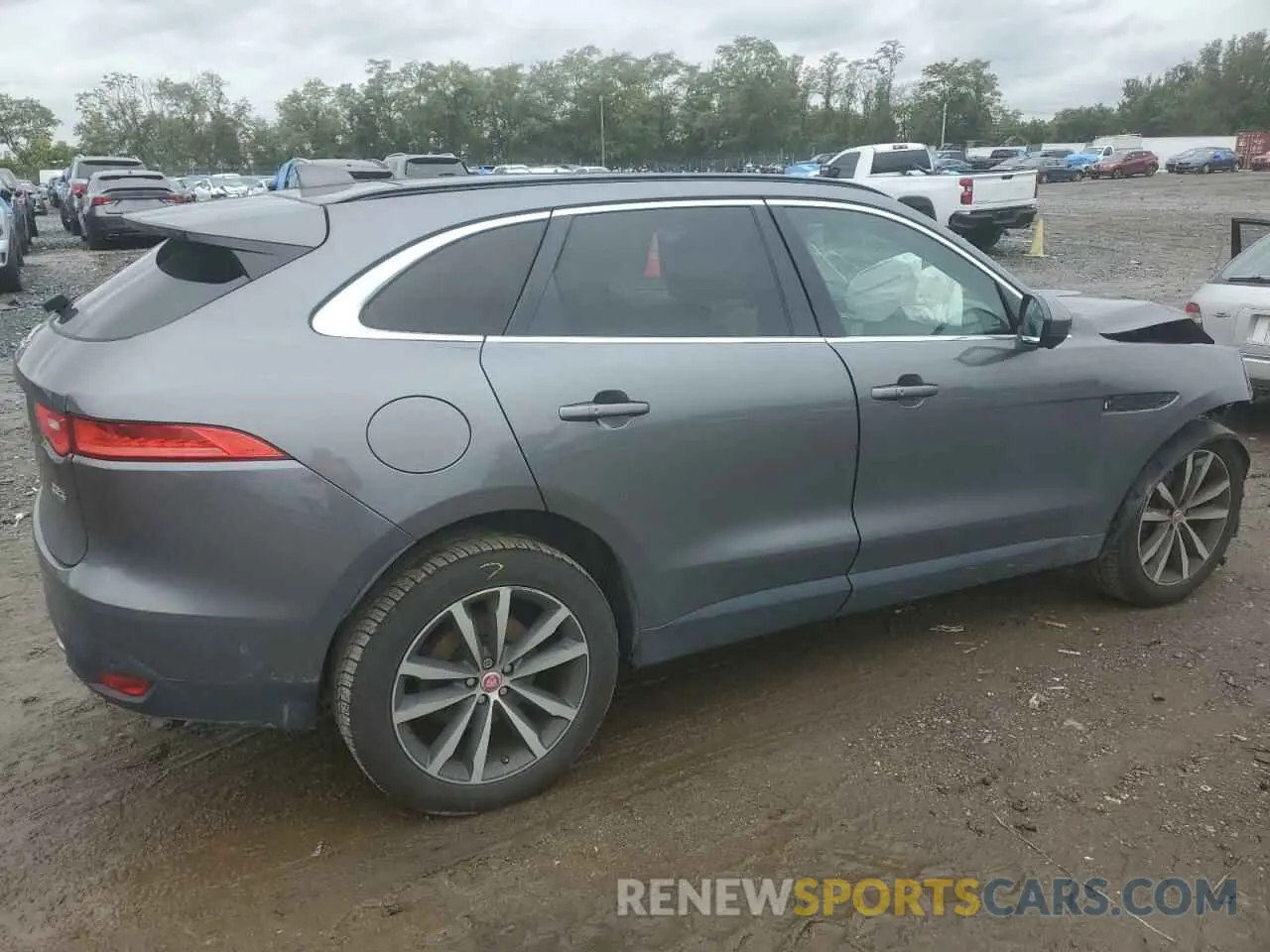 3 Photograph of a damaged car SADCK2FX7KA612110 JAGUAR F-PACE 2019
