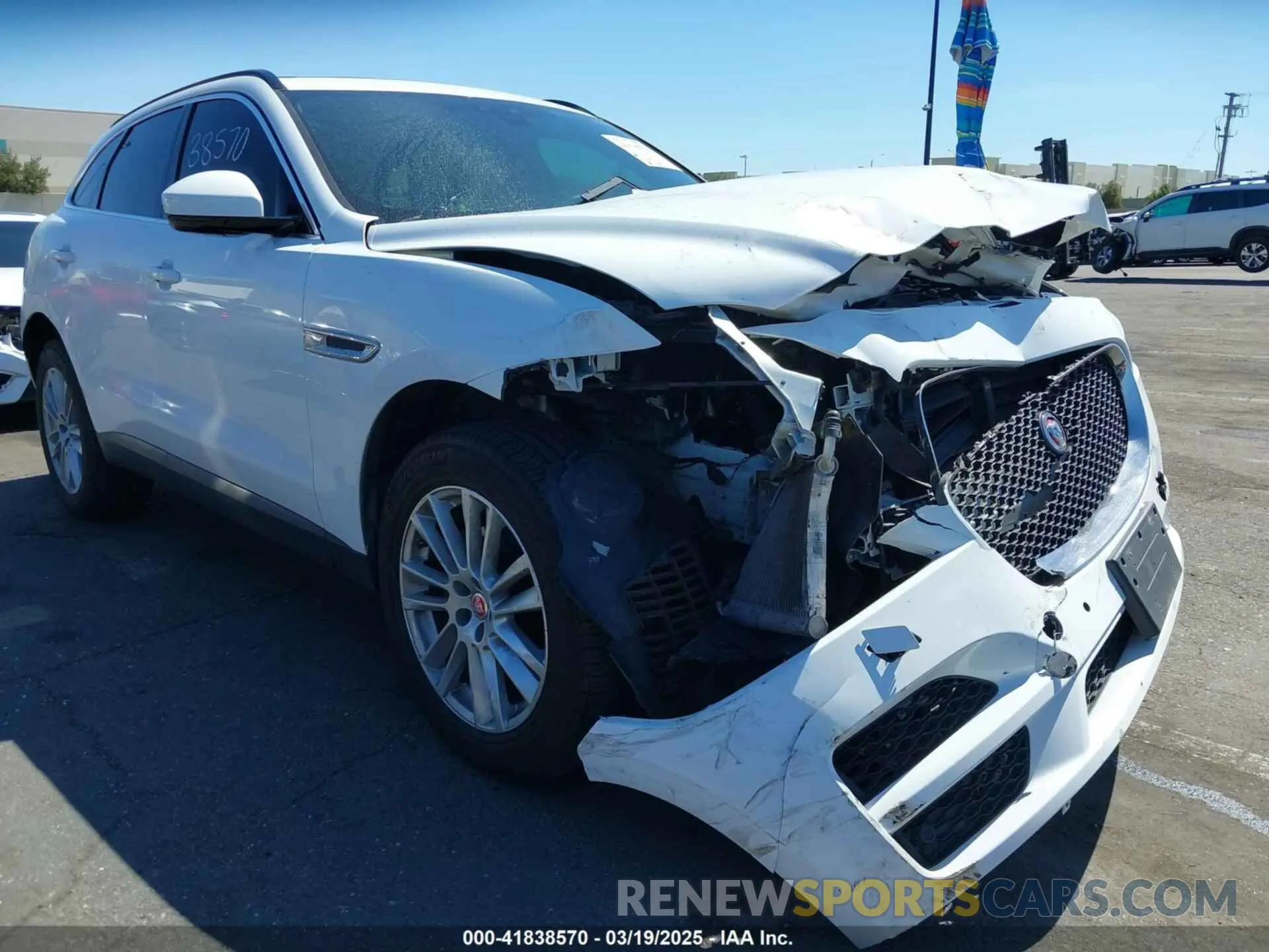 1 Photograph of a damaged car SADCK2FX9KA356228 JAGUAR F-PACE 2019