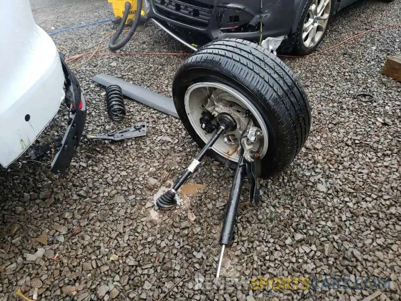 9 Photograph of a damaged car SADCK2FXXKA352026 JAGUAR F-PACE 2019