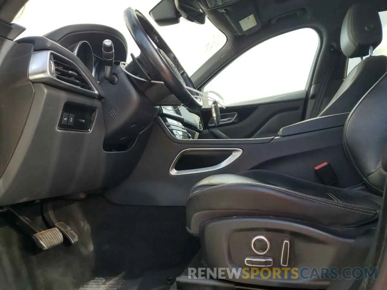 7 Photograph of a damaged car SADCK2FXXKA353600 JAGUAR F-PACE 2019