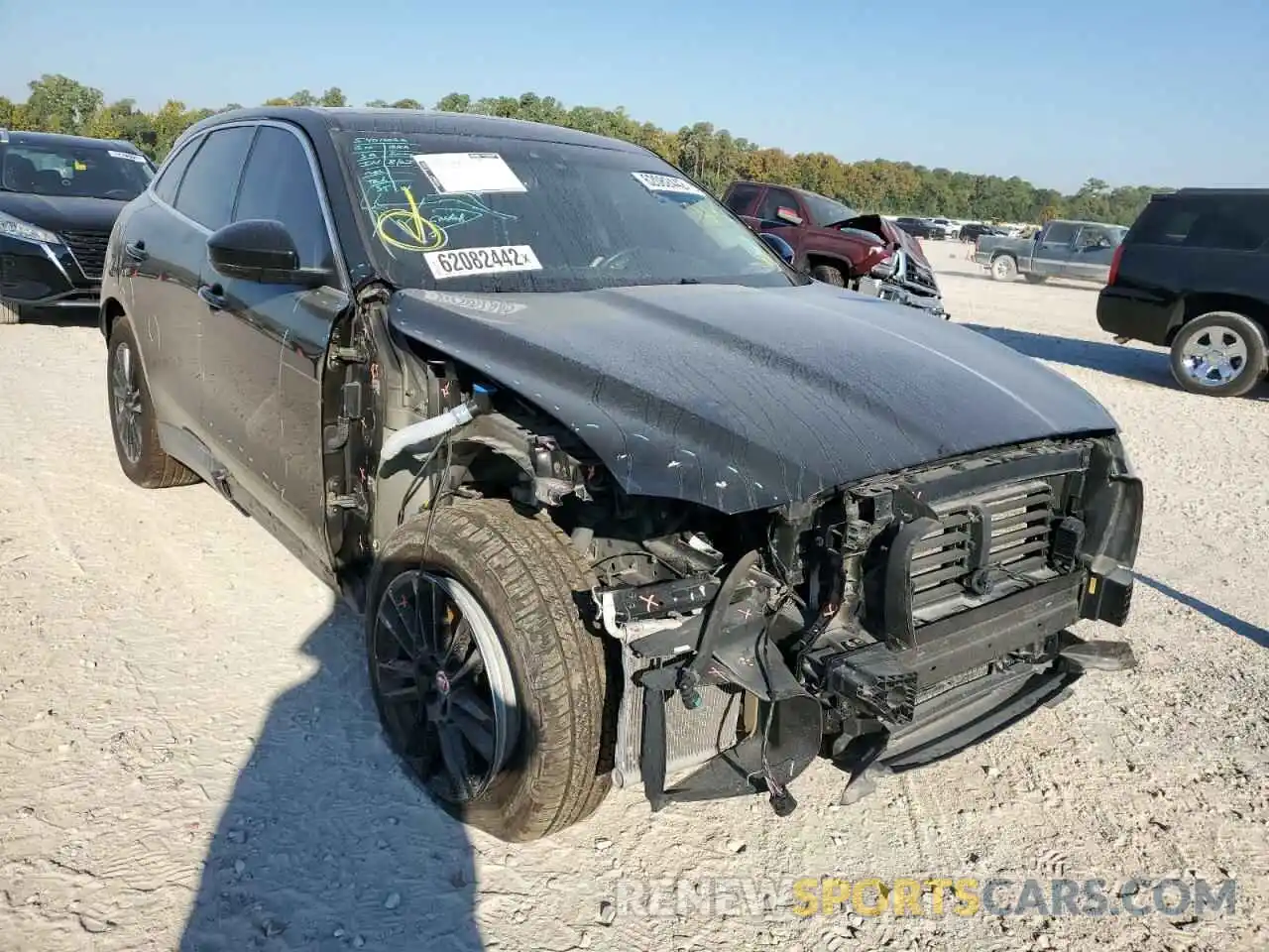 1 Photograph of a damaged car SADCK2GX0KA390315 JAGUAR F-PACE 2019