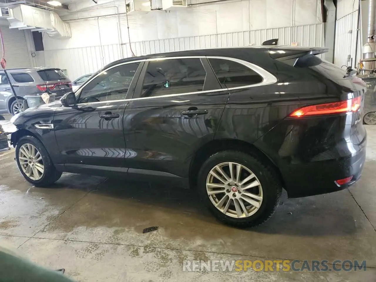 2 Photograph of a damaged car SADCK2GX0KA395143 JAGUAR F-PACE 2019