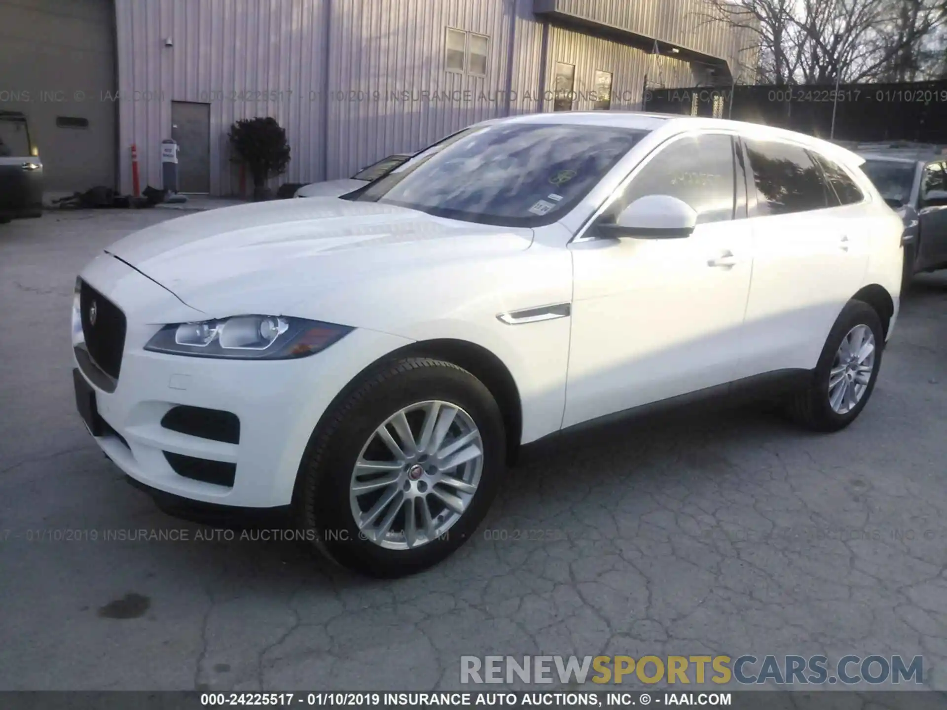 2 Photograph of a damaged car SADCK2GX1KA390808 JAGUAR F-PACE 2019