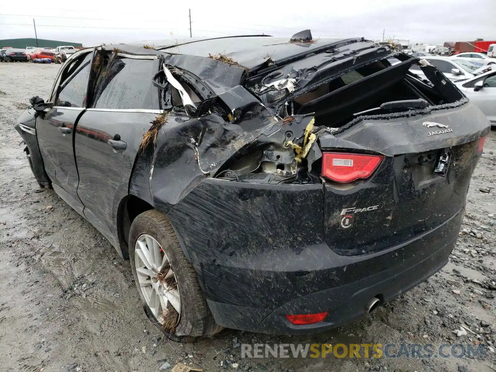 3 Photograph of a damaged car SADCK2GX1KA391425 JAGUAR F-PACE 2019