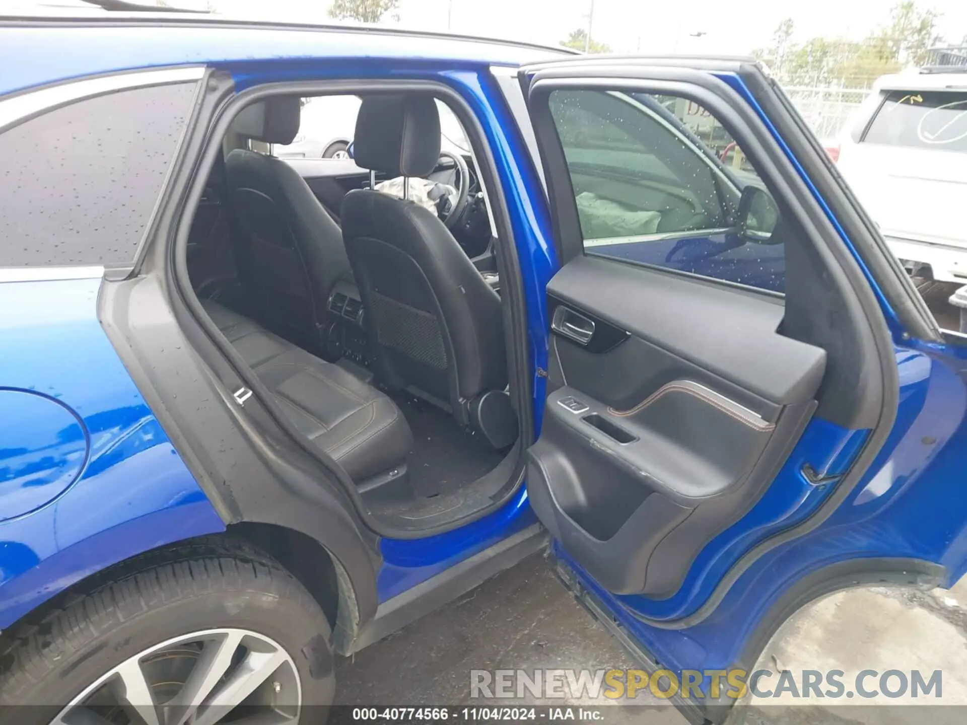 8 Photograph of a damaged car SADCK2GX2KA601000 JAGUAR F-PACE 2019