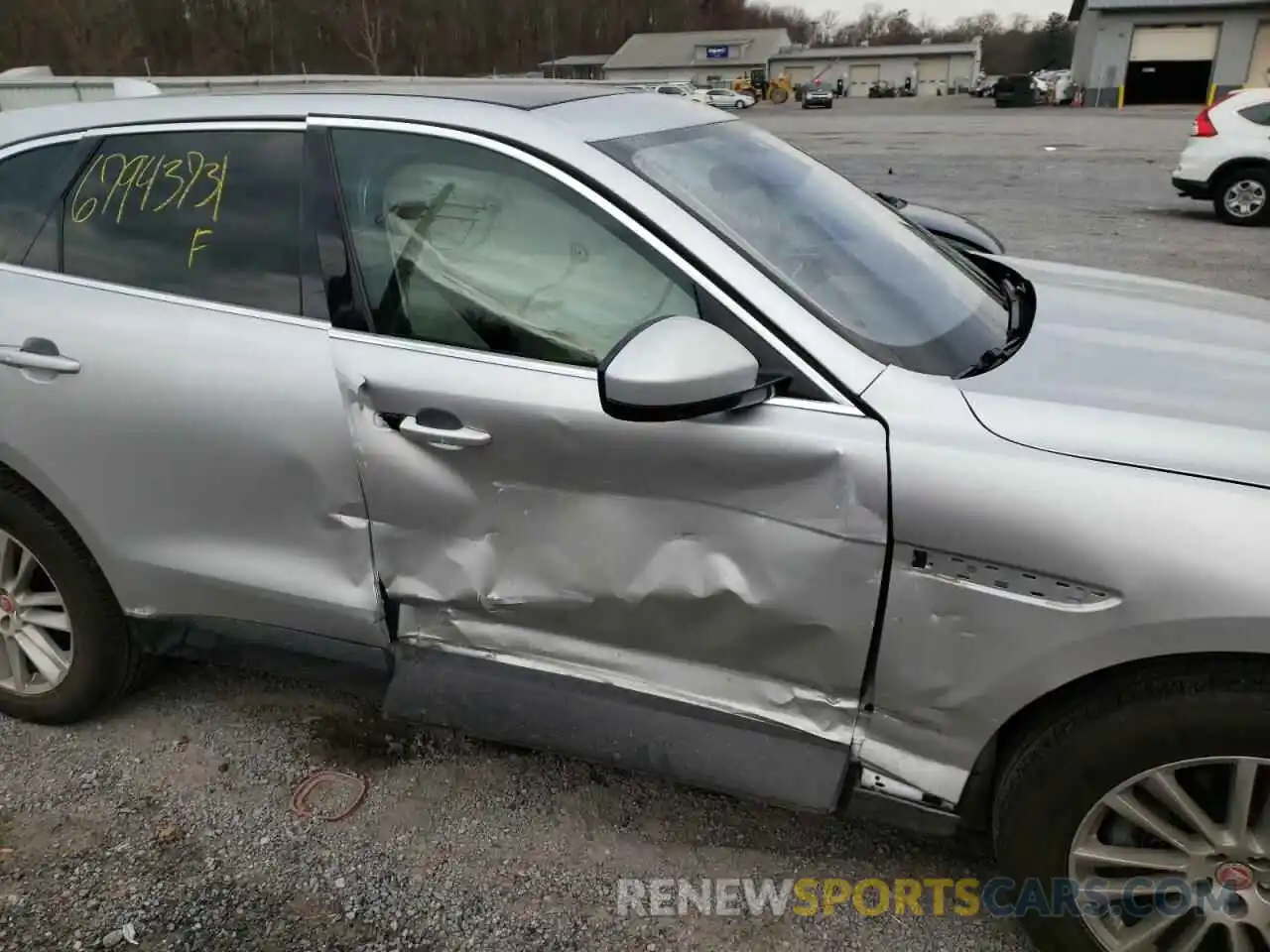 9 Photograph of a damaged car SADCK2GX6KA390772 JAGUAR F-PACE 2019