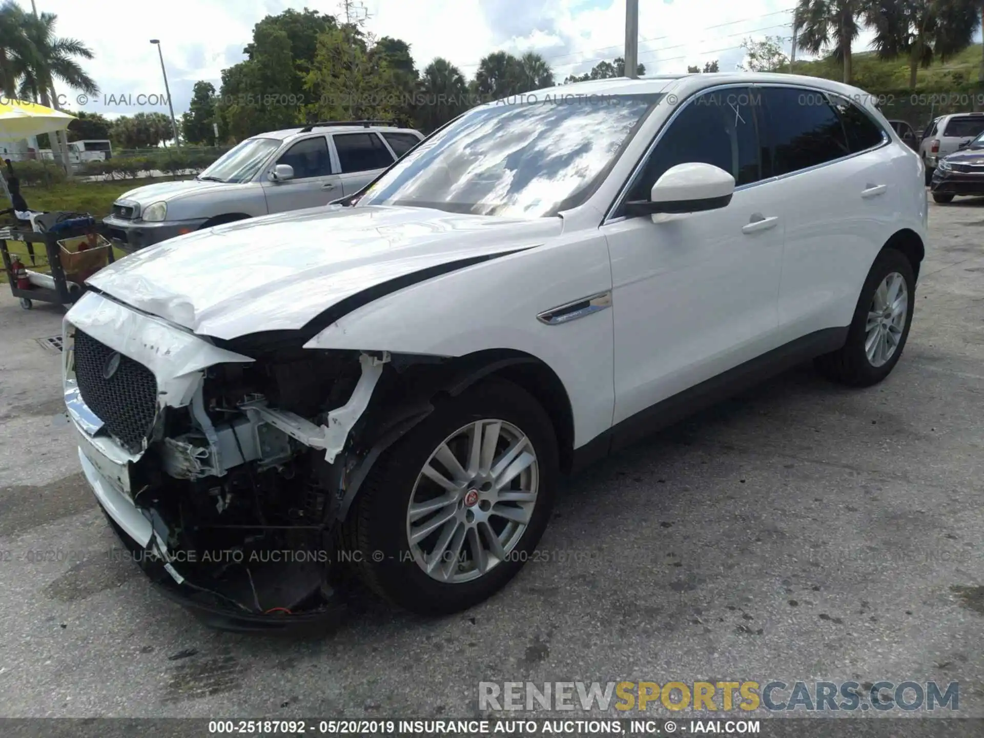 2 Photograph of a damaged car SADCK2GX6KA391114 JAGUAR F-PACE 2019