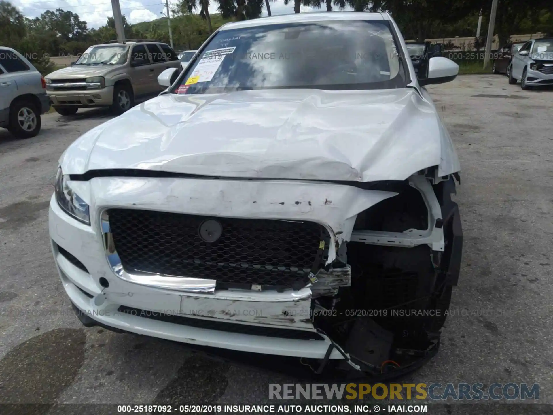 6 Photograph of a damaged car SADCK2GX6KA391114 JAGUAR F-PACE 2019