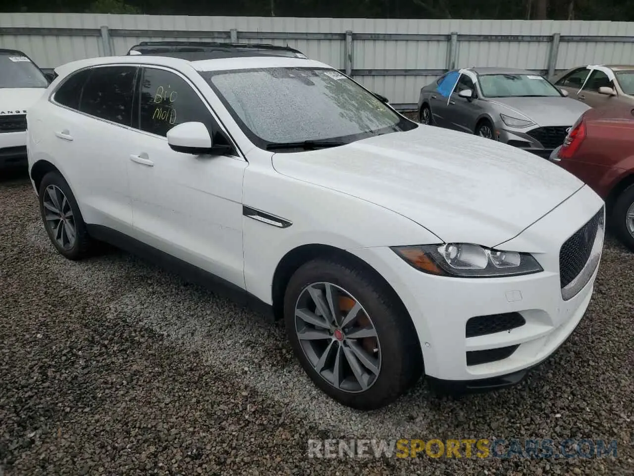 4 Photograph of a damaged car SADCK2GX7KA398511 JAGUAR F-PACE 2019