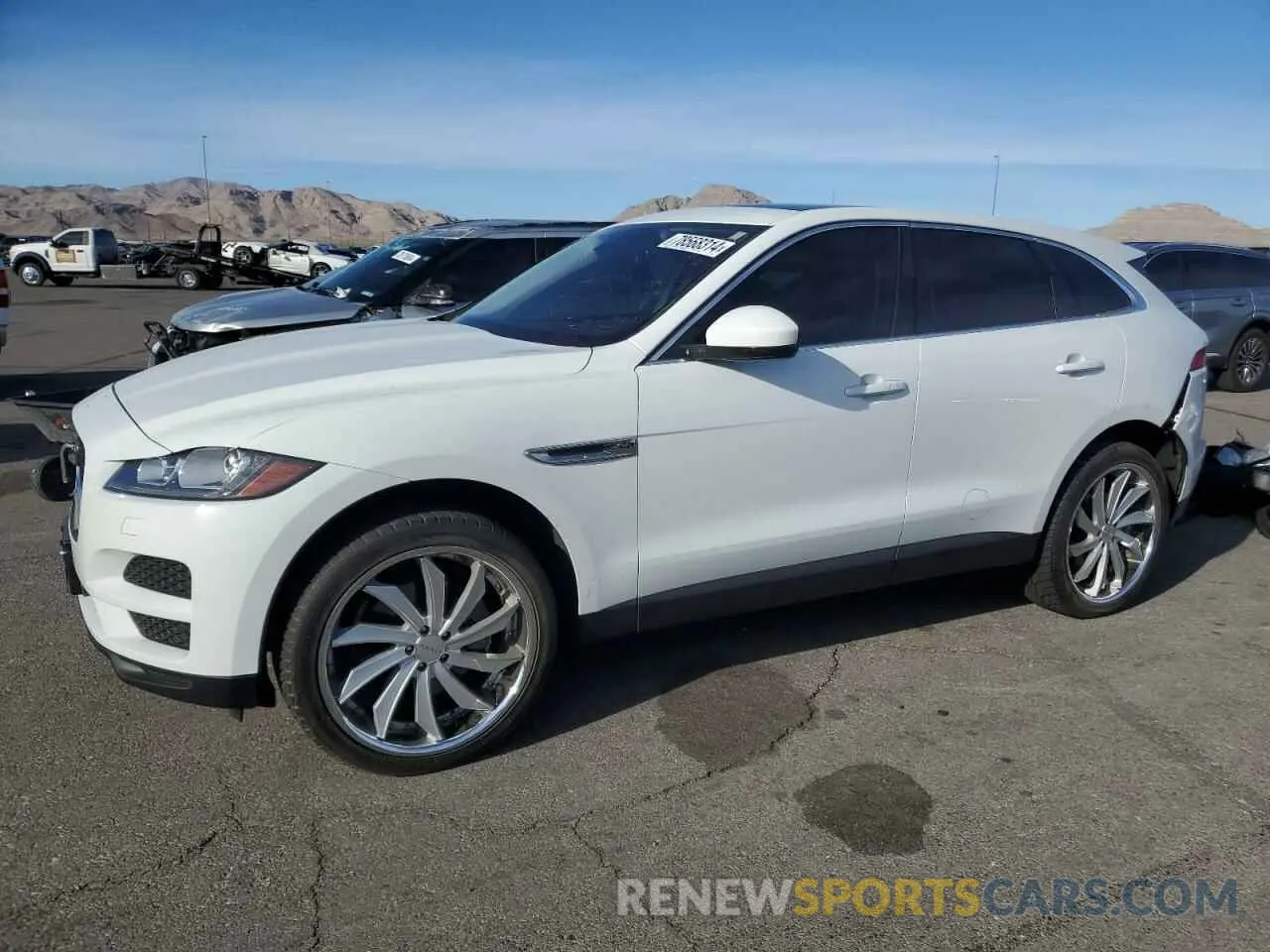 1 Photograph of a damaged car SADCK2GX8KA369003 JAGUAR F-PACE 2019