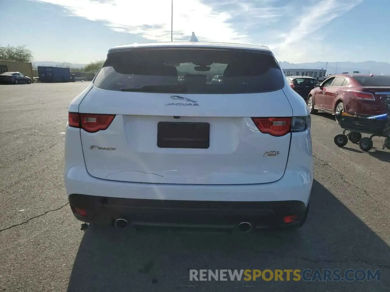 6 Photograph of a damaged car SADCK2GX8KA369003 JAGUAR F-PACE 2019
