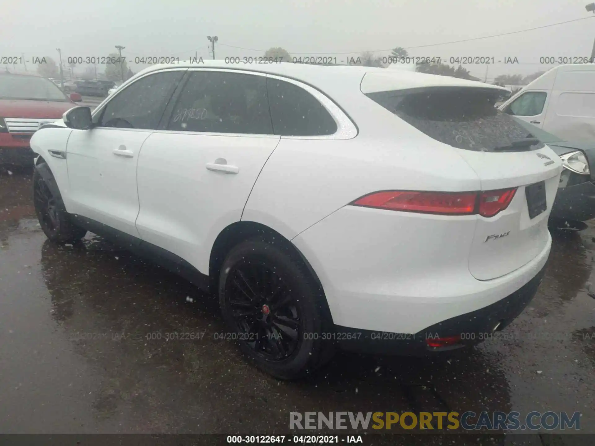 3 Photograph of a damaged car SADCK2GX9KA392712 JAGUAR F-PACE 2019