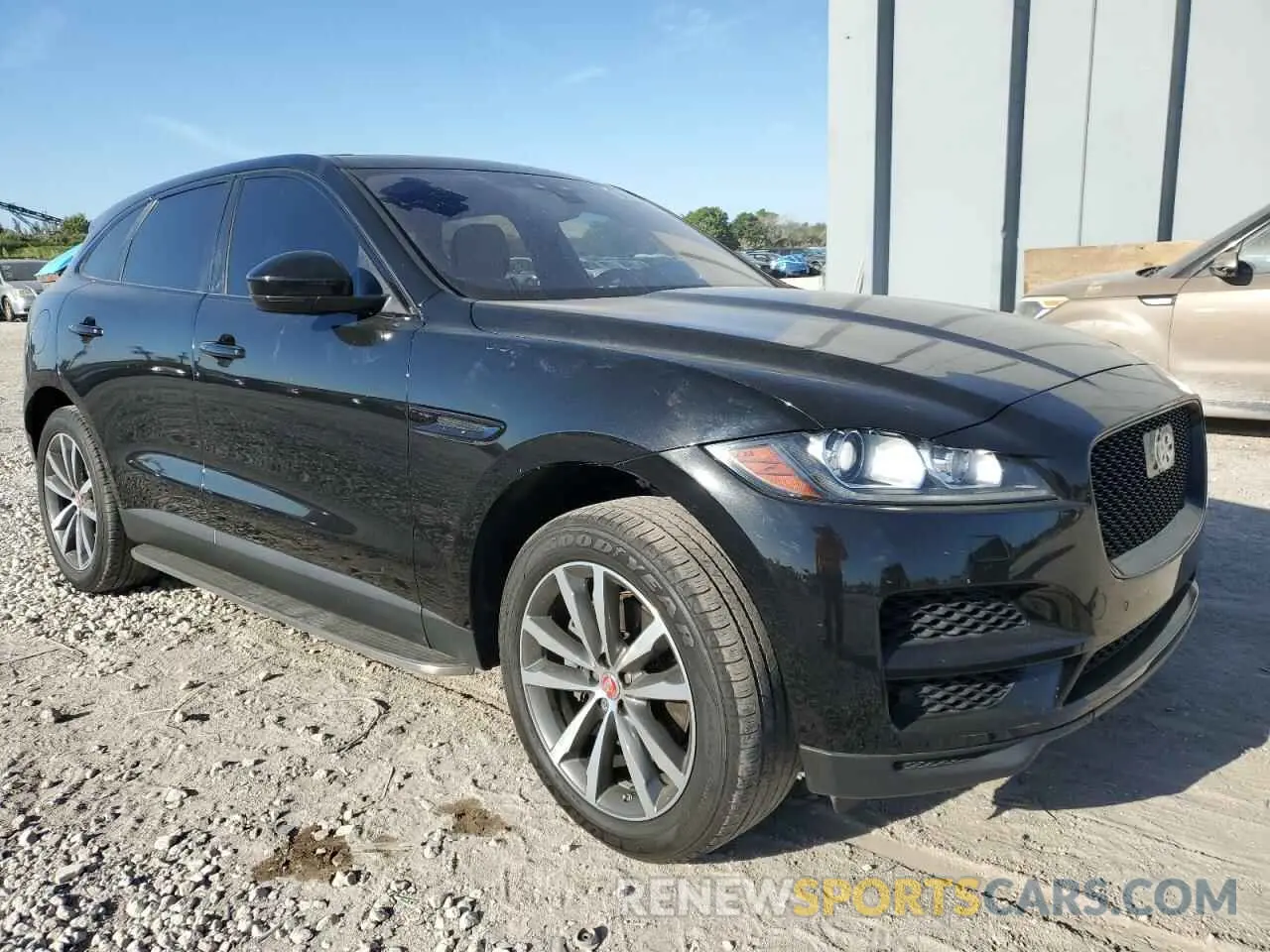 4 Photograph of a damaged car SADCK2GXXKA606848 JAGUAR F-PACE 2019