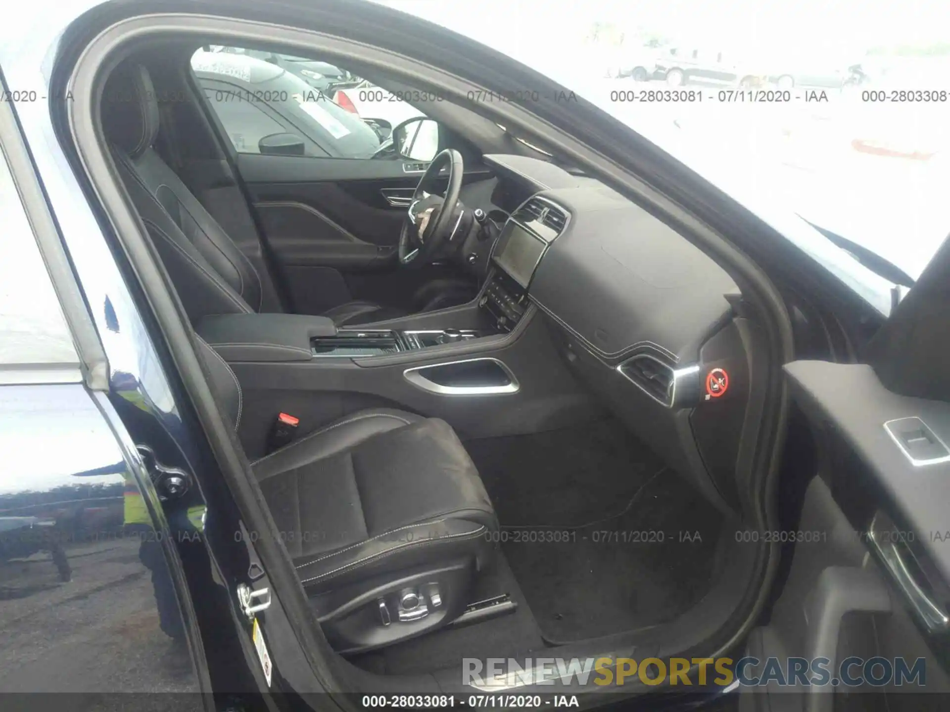 5 Photograph of a damaged car SADCL2FX2KA356584 JAGUAR F-PACE 2019