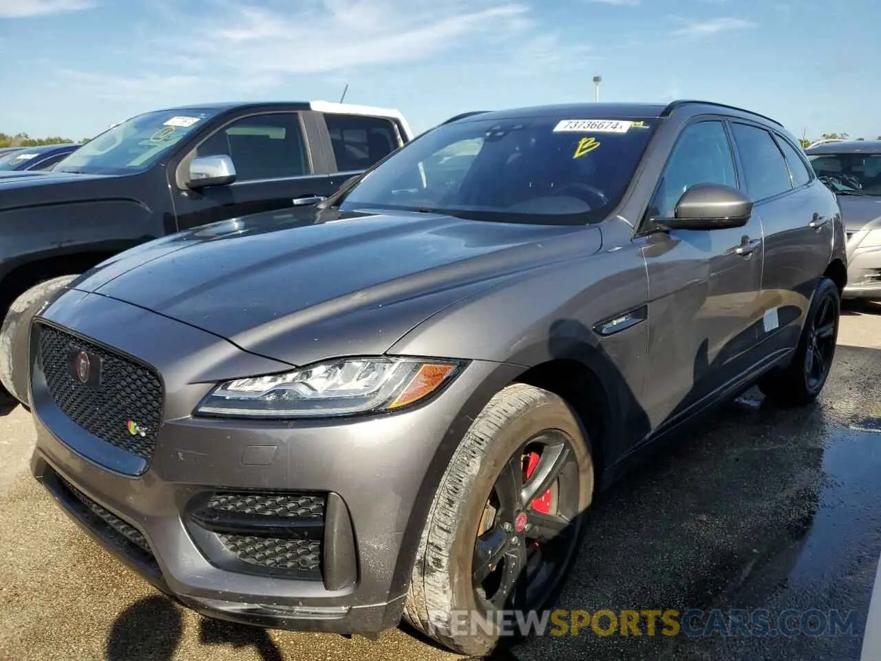 1 Photograph of a damaged car SADCL2FX2KA361879 JAGUAR F-PACE 2019