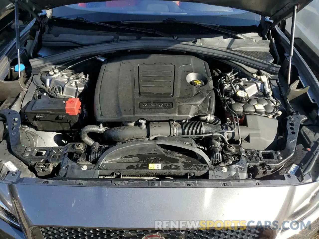 12 Photograph of a damaged car SADCL2FX2KA361879 JAGUAR F-PACE 2019